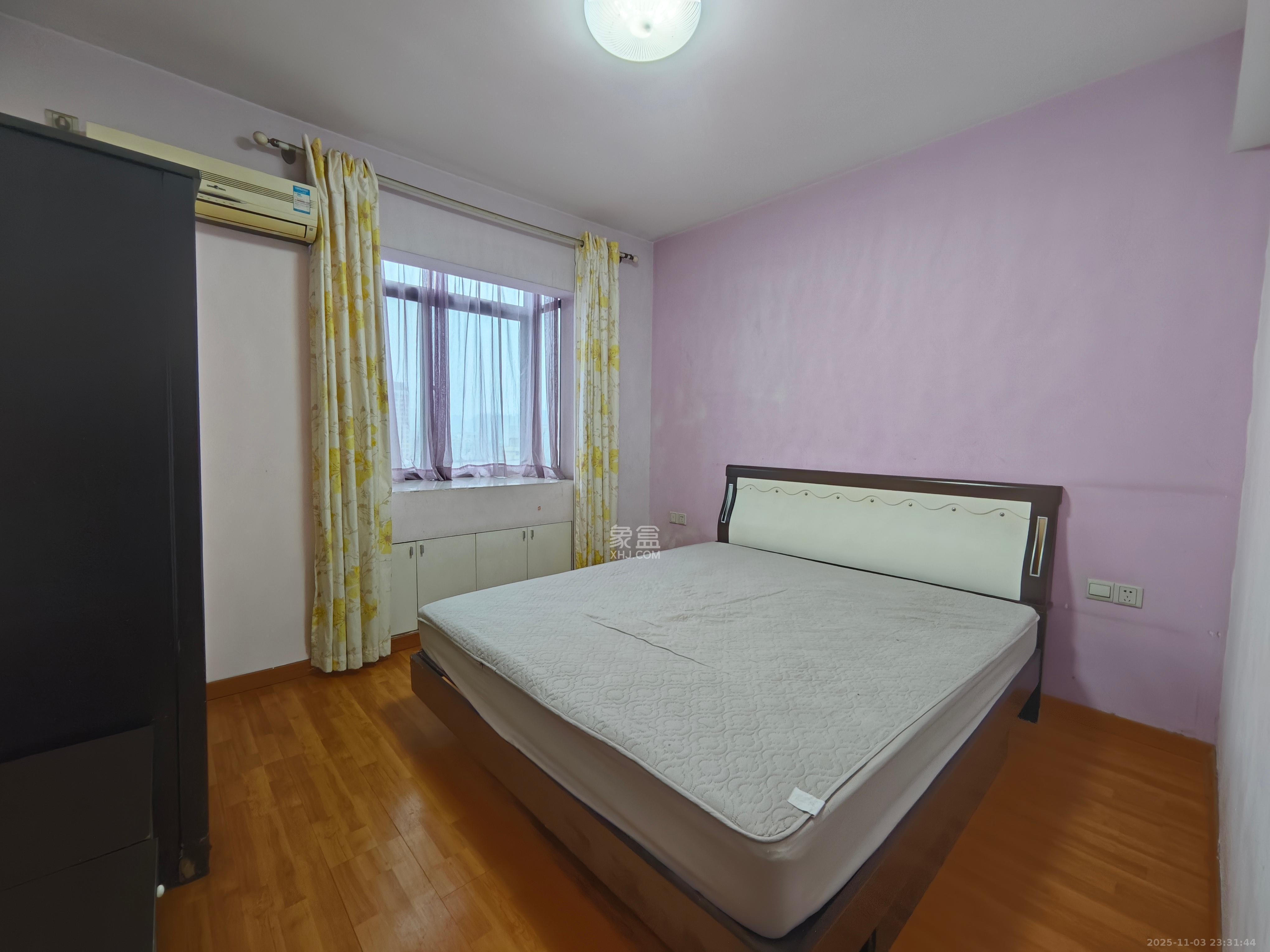 天心物业  2室1厅1卫    1800.0元/月室内图