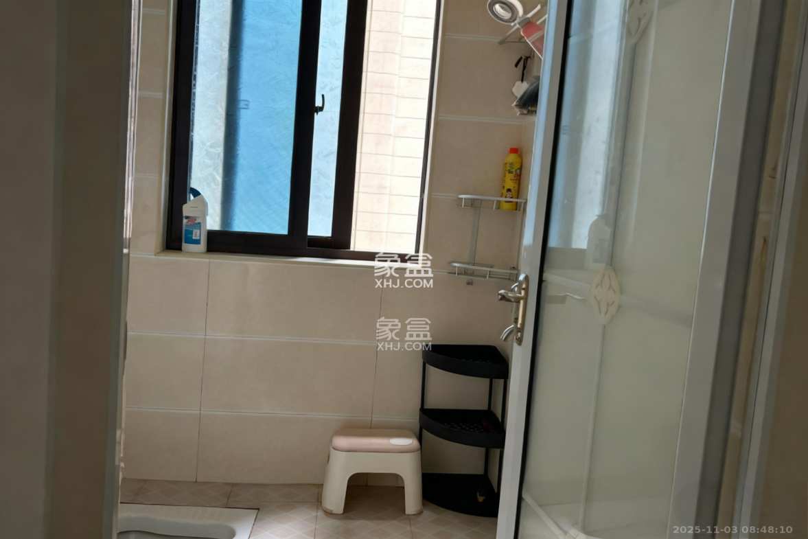 天下一家 2室2厅1卫 2800.0元/月 天下一家 2室2厅1卫 2800.0元/月室内图