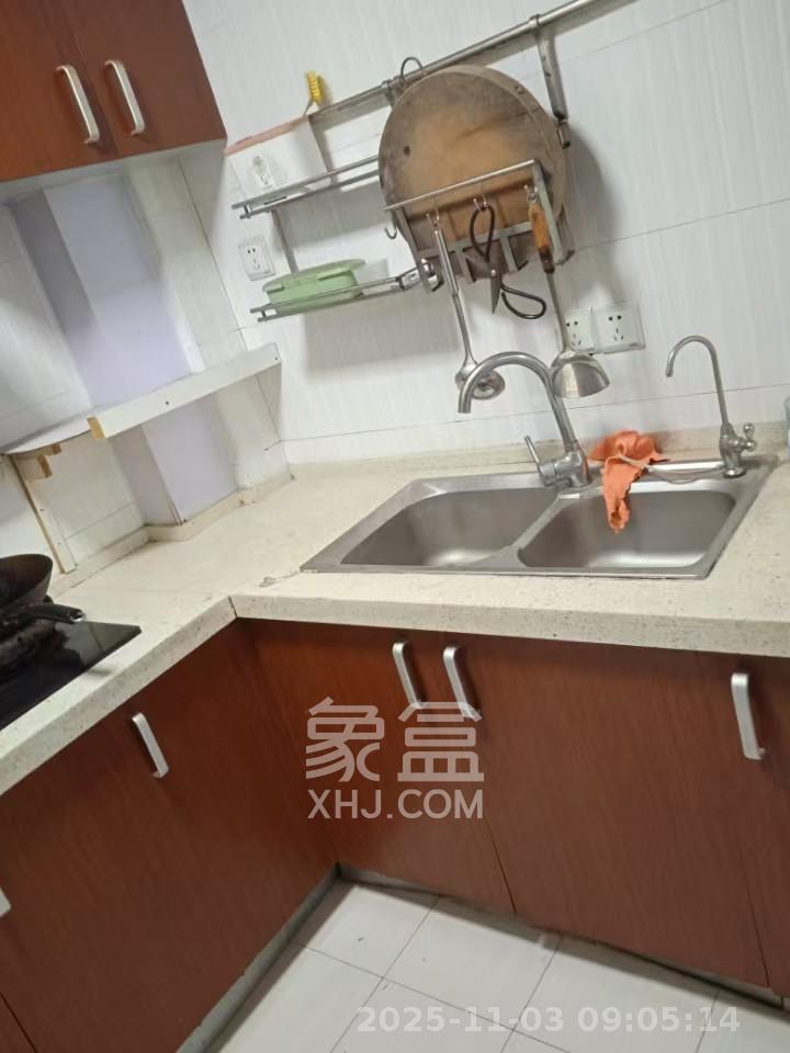 月畔湾  2室2厅1卫    2400.0元/月室内图