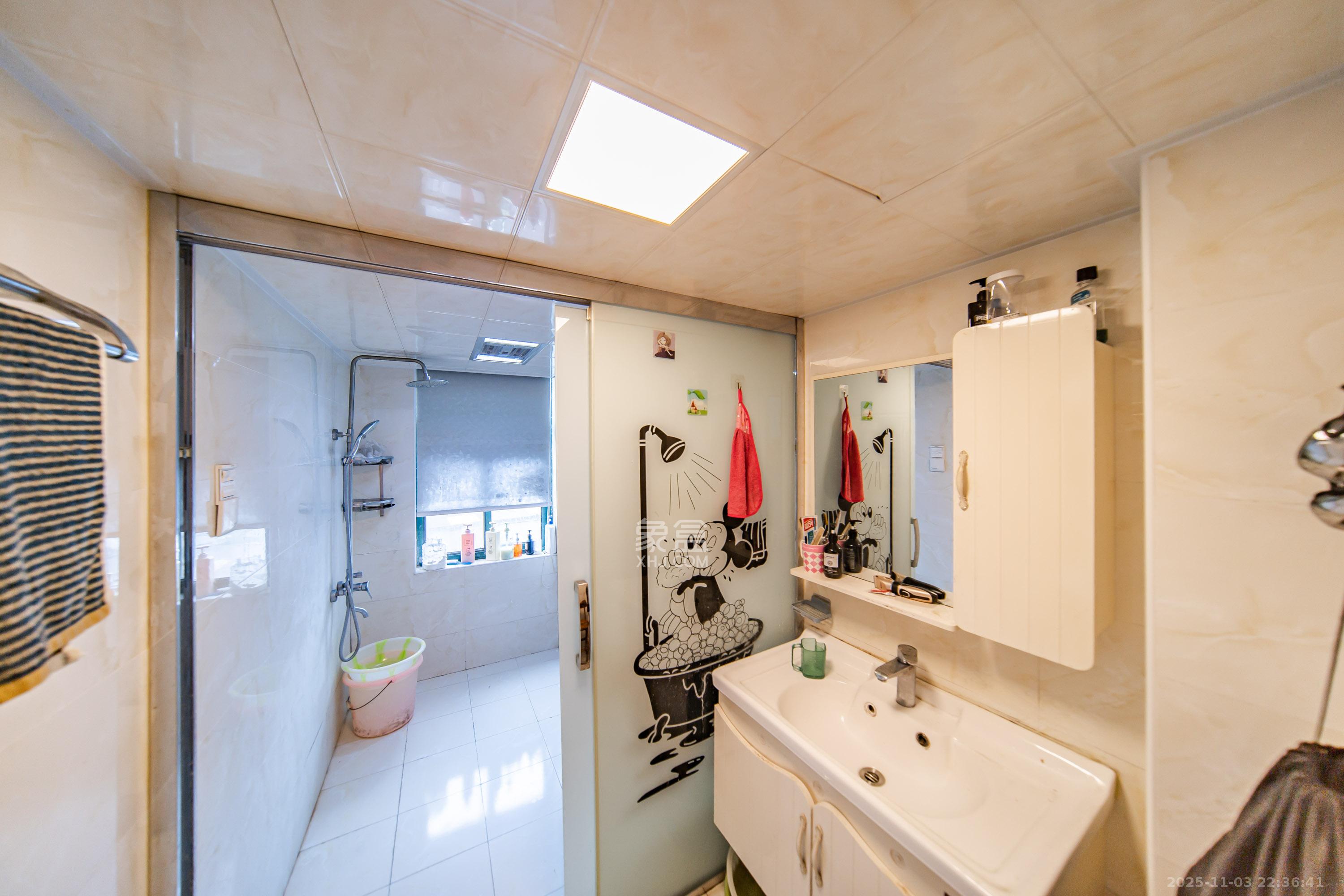 才子佳苑一期/二期  3室2厅2卫    98.0万卫生间