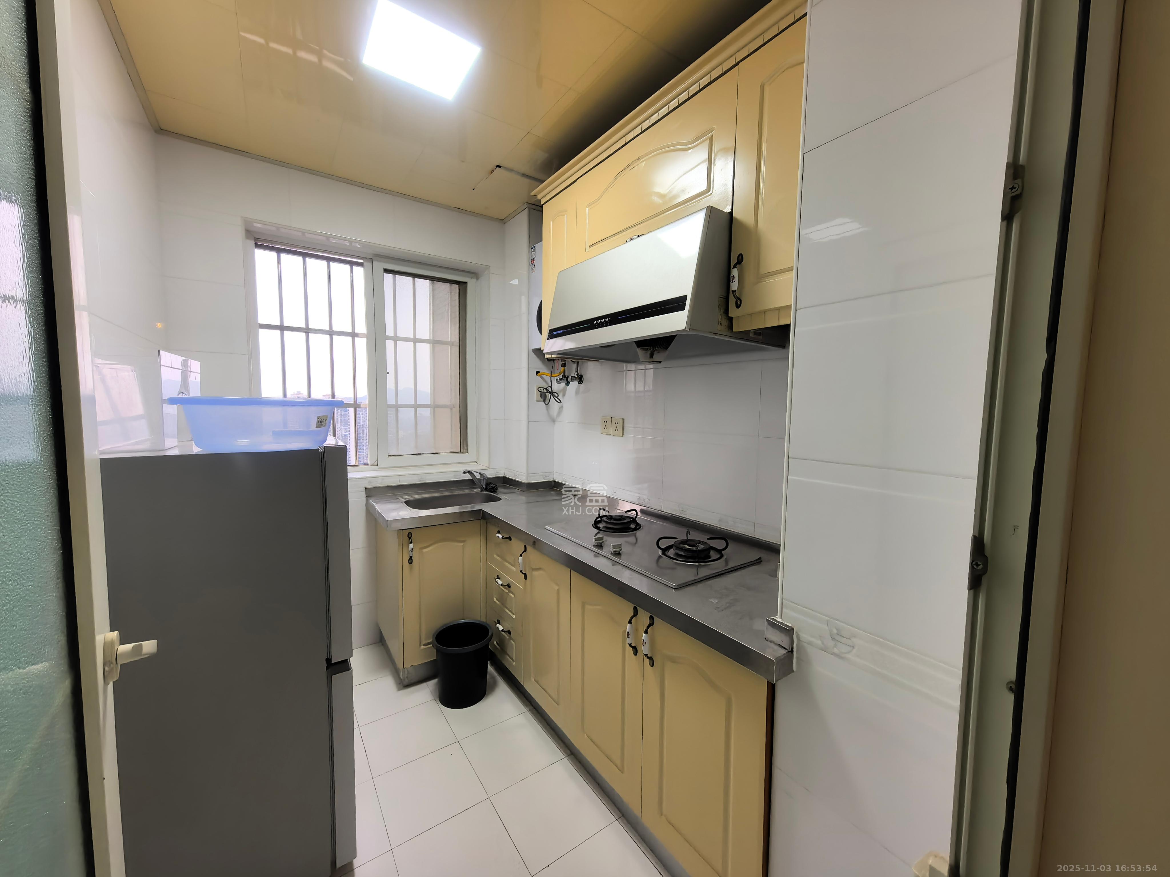 谋房博客(博客天街) 1室1厅1卫 1550.0元/月 谋房博客(博客天街) 1室1厅1卫 1550.0元/月室内图