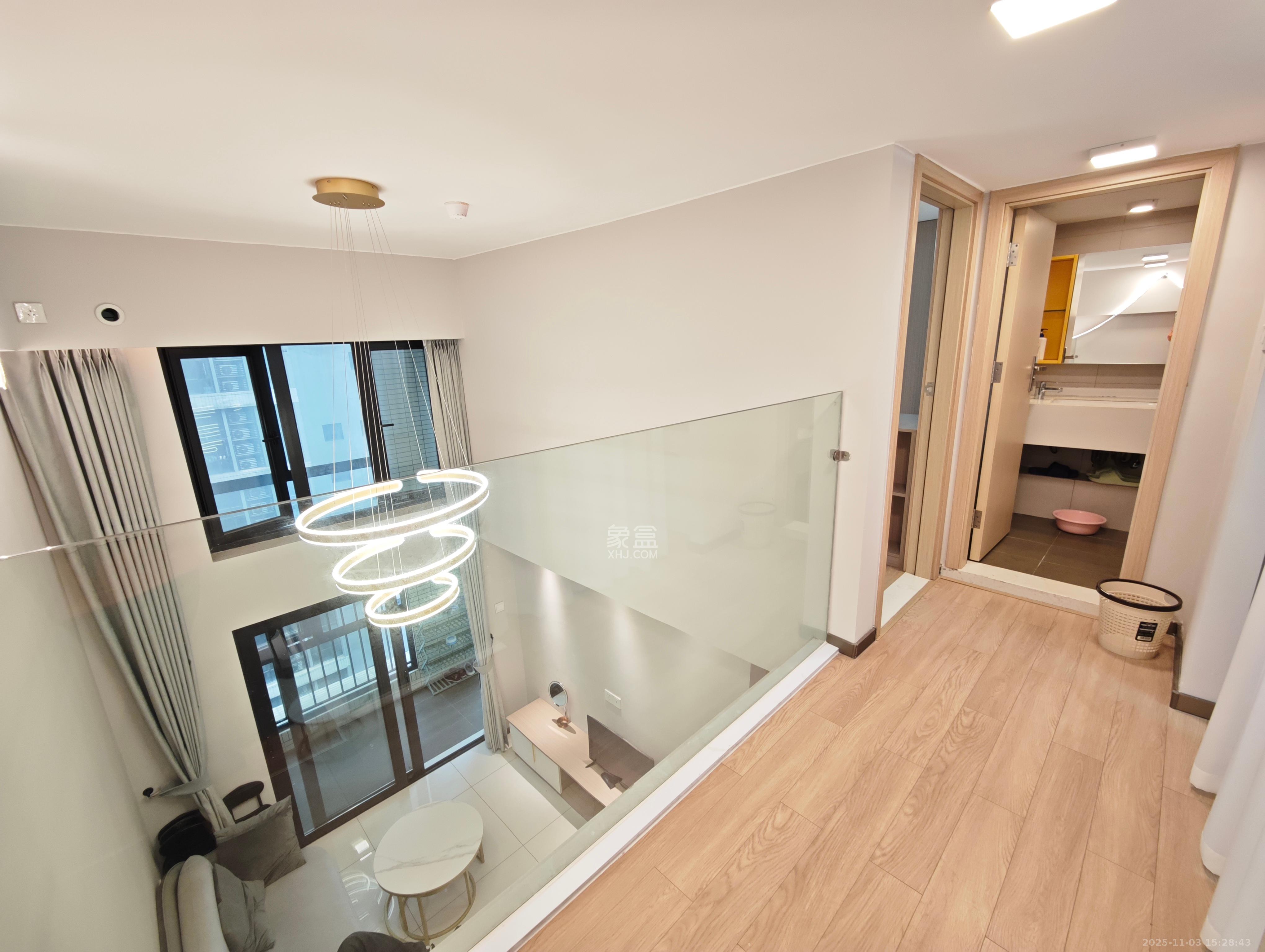 时代年华 3室2厅2卫 1600.0元/月 时代年华 3室2厅2卫 1600.0元/月室内图