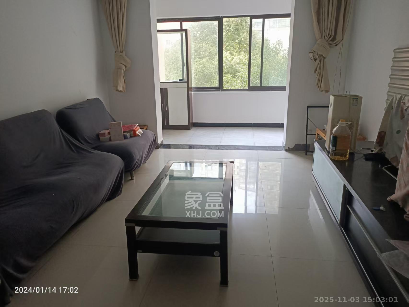 湘卫花苑 3室1厅1卫 2200.0元/月 湘卫花苑 3室1厅1卫 2200.0元/月室内图