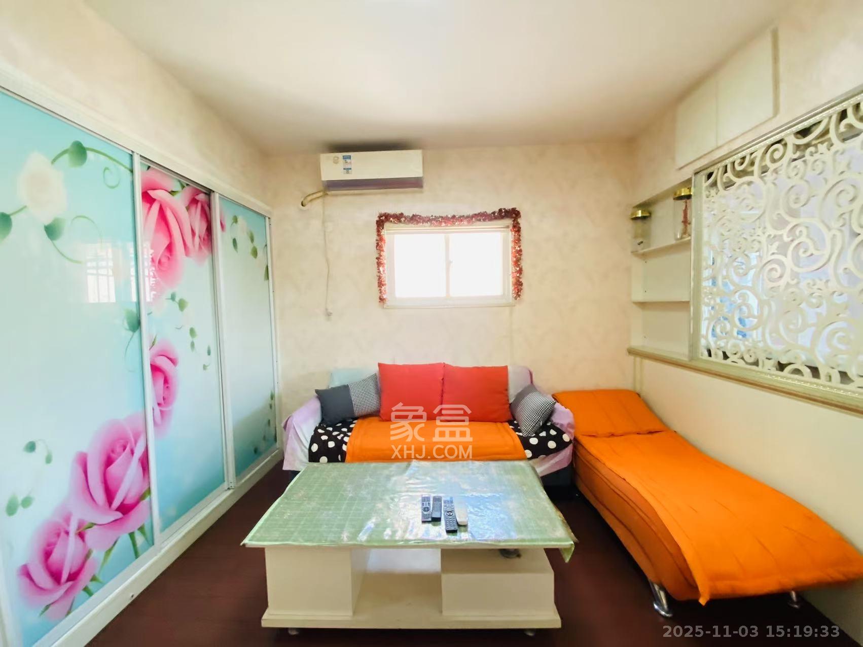 三和公寓 1室1厅1卫 1500.0元/月 三和公寓 1室1厅1卫 1500.0元/月室内图