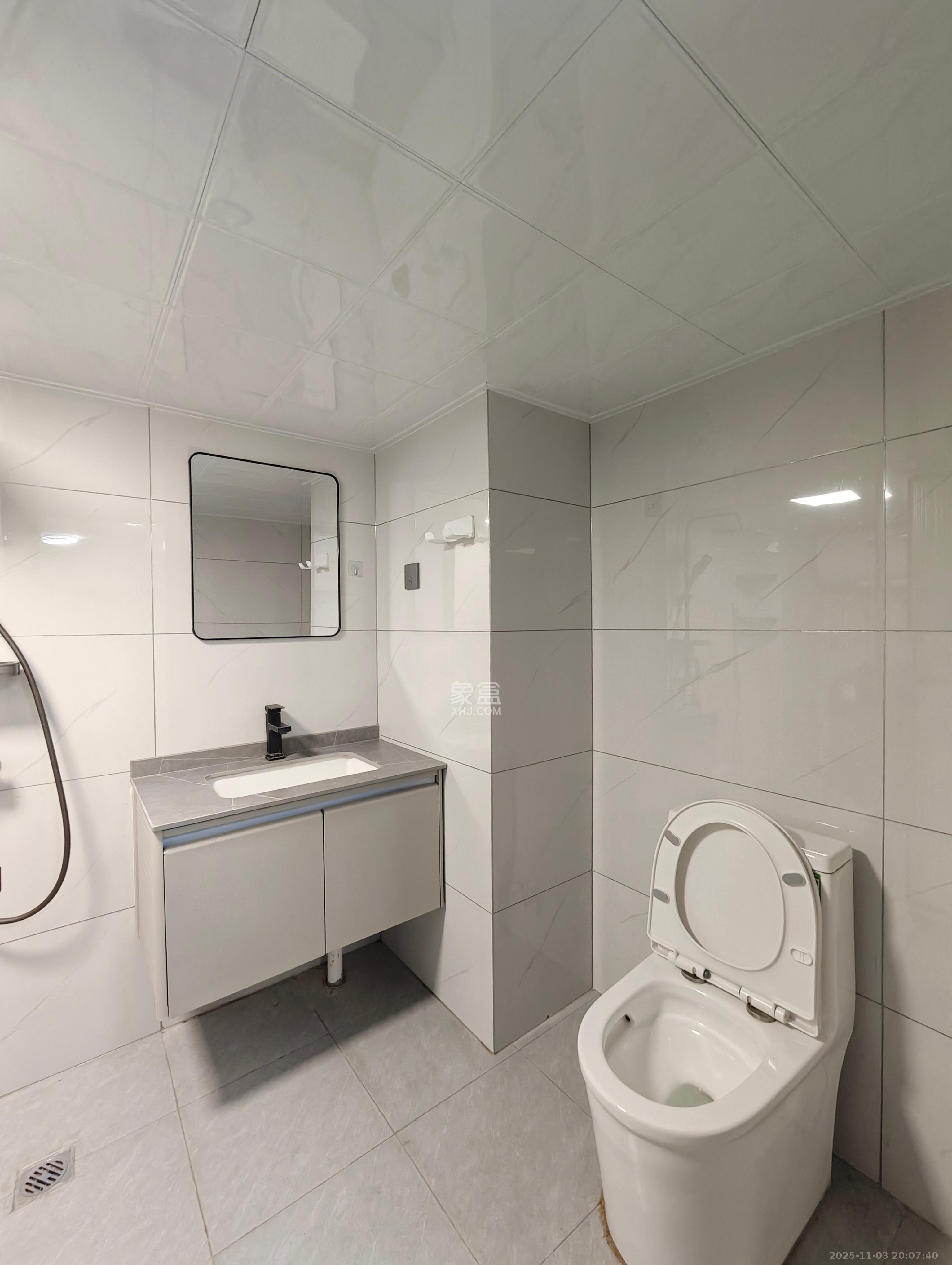 保利恒伟时光印象 2室1厅1卫 1600.0元/月 保利恒伟时光印象 2室1厅1卫 1600.0元/月室内图