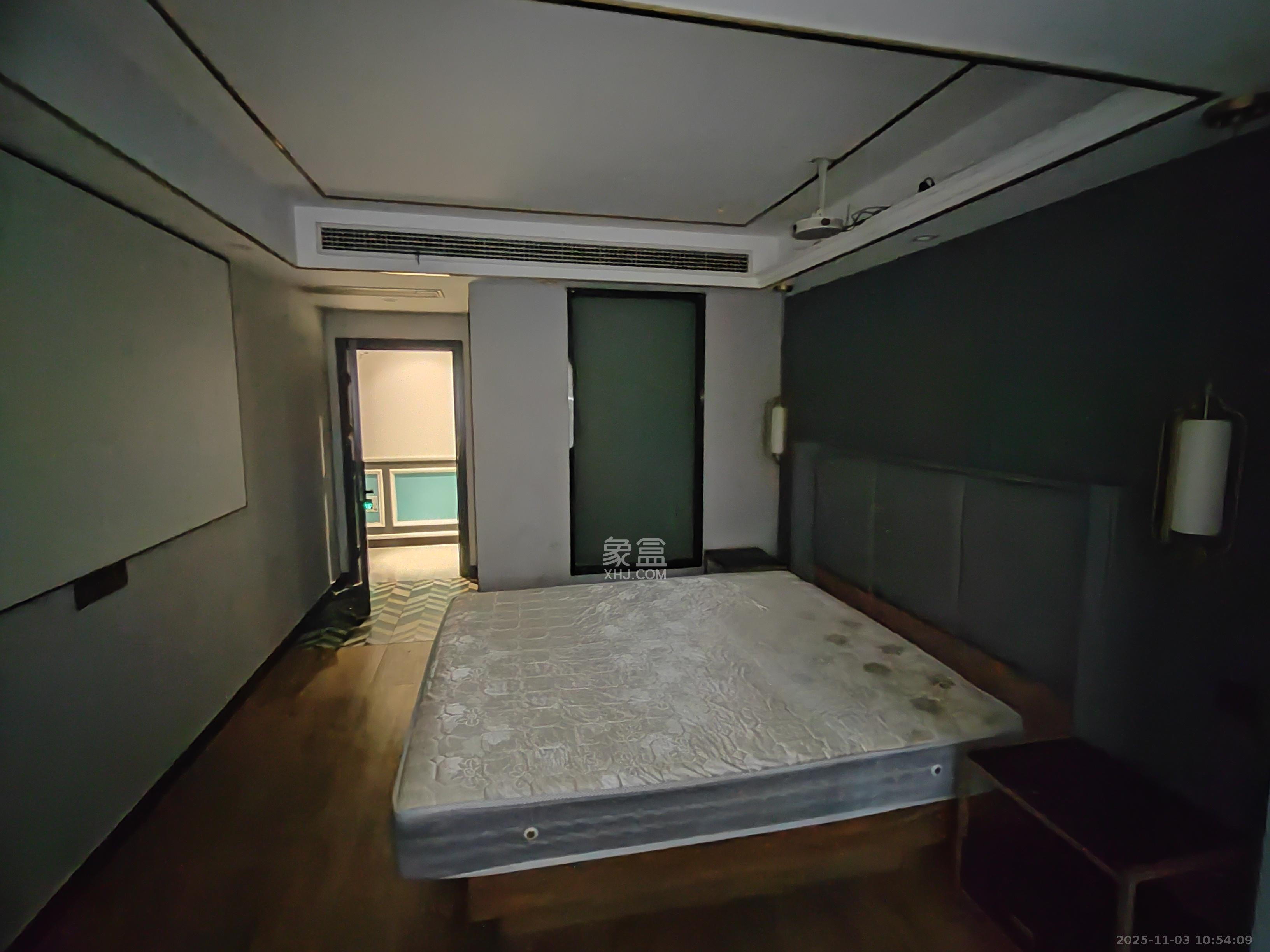 三泰街新富城 6室1厅4卫 4000.0元/月 三泰街新富城 6室1厅4卫 4000.0元/月室内图