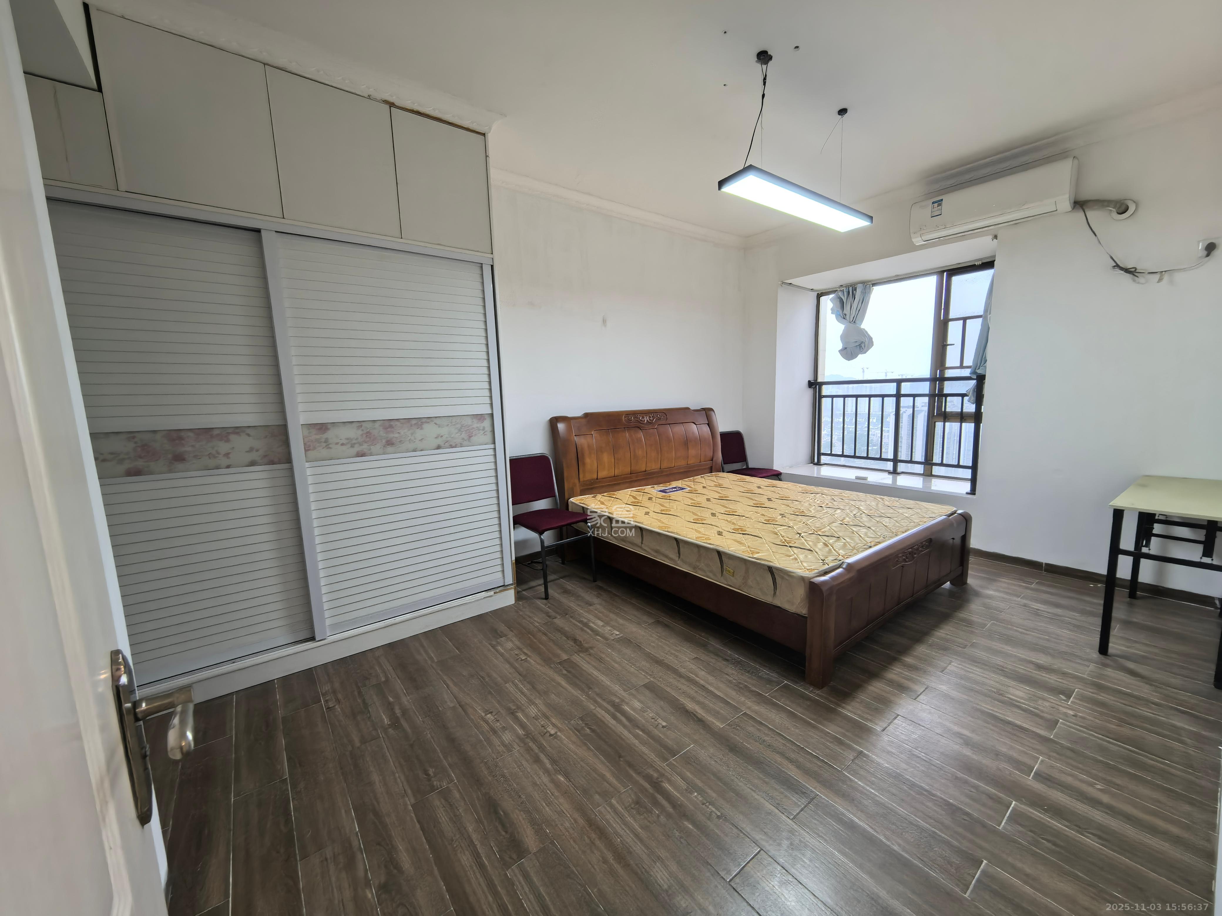 江山帝景雅典  4室2厅2卫    2500.0元/月室内图