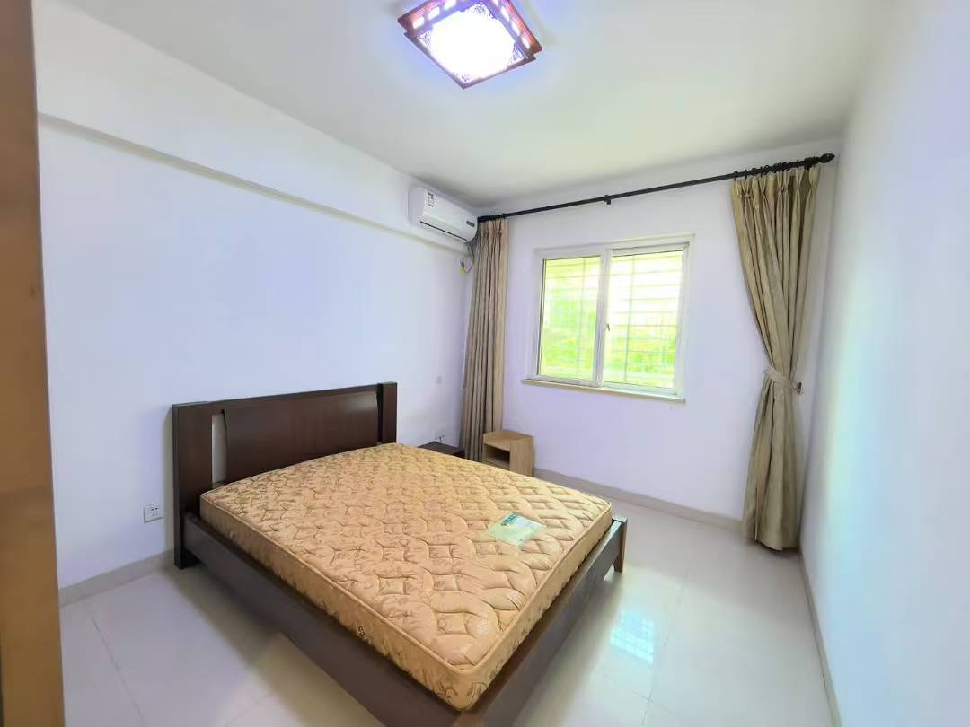 滨江温泉花园 3室2厅2卫 3600.0元/月 滨江温泉花园 3室2厅2卫 3600.0元/月室内图