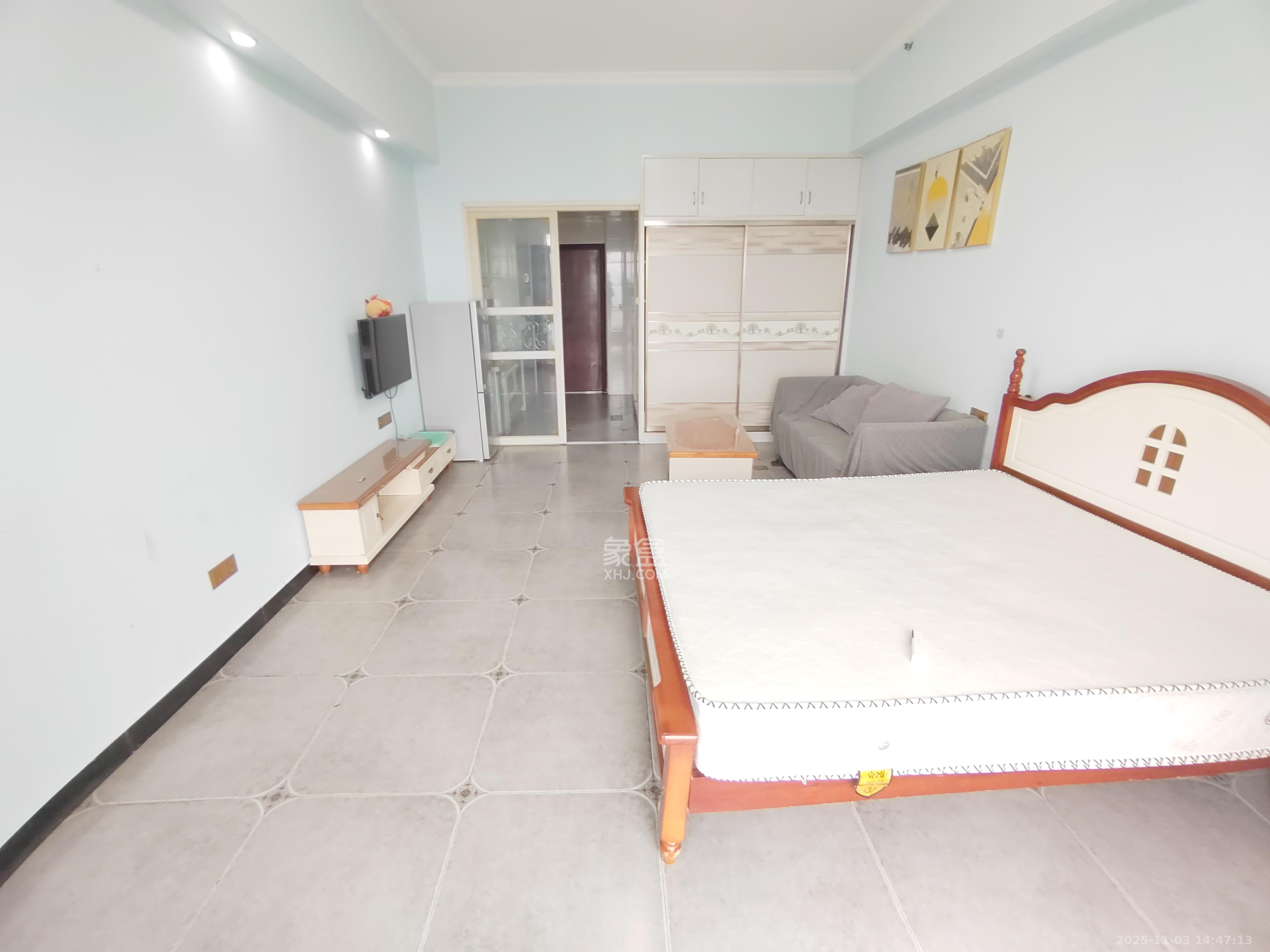 奥克斯缔壹城  1室1厅1卫    1250.0元/月