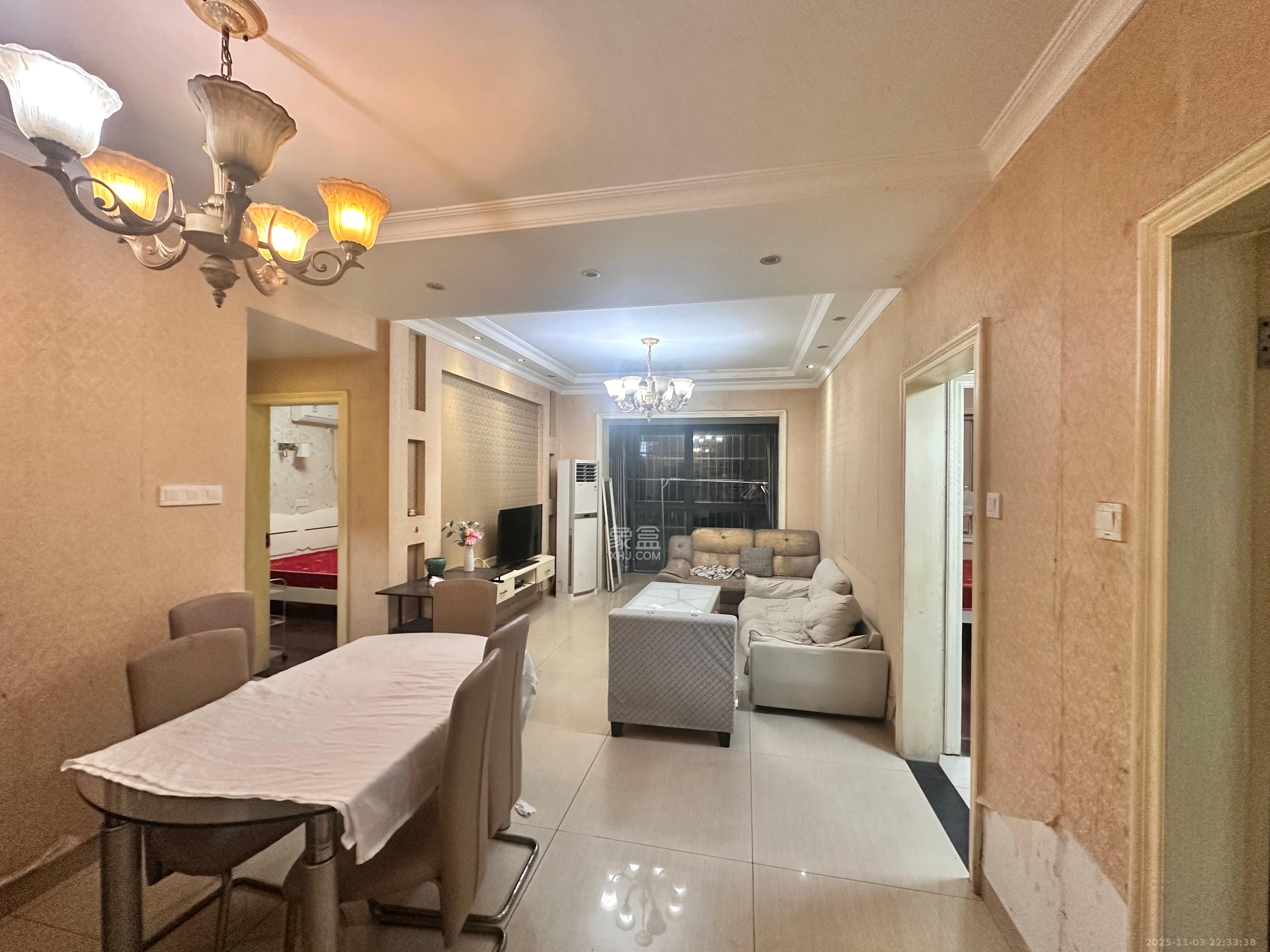 尚都花园城 3室2厅1卫 1580.0元/月 尚都花园城 3室2厅1卫 1580.0元/月室内图