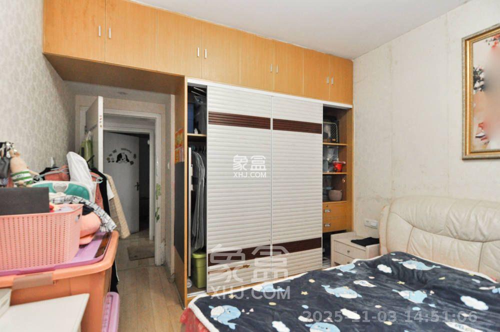 高鑫麓城 2室2厅1卫 2300.0元/月 高鑫麓城 2室2厅1卫 2300.0元/月室内图