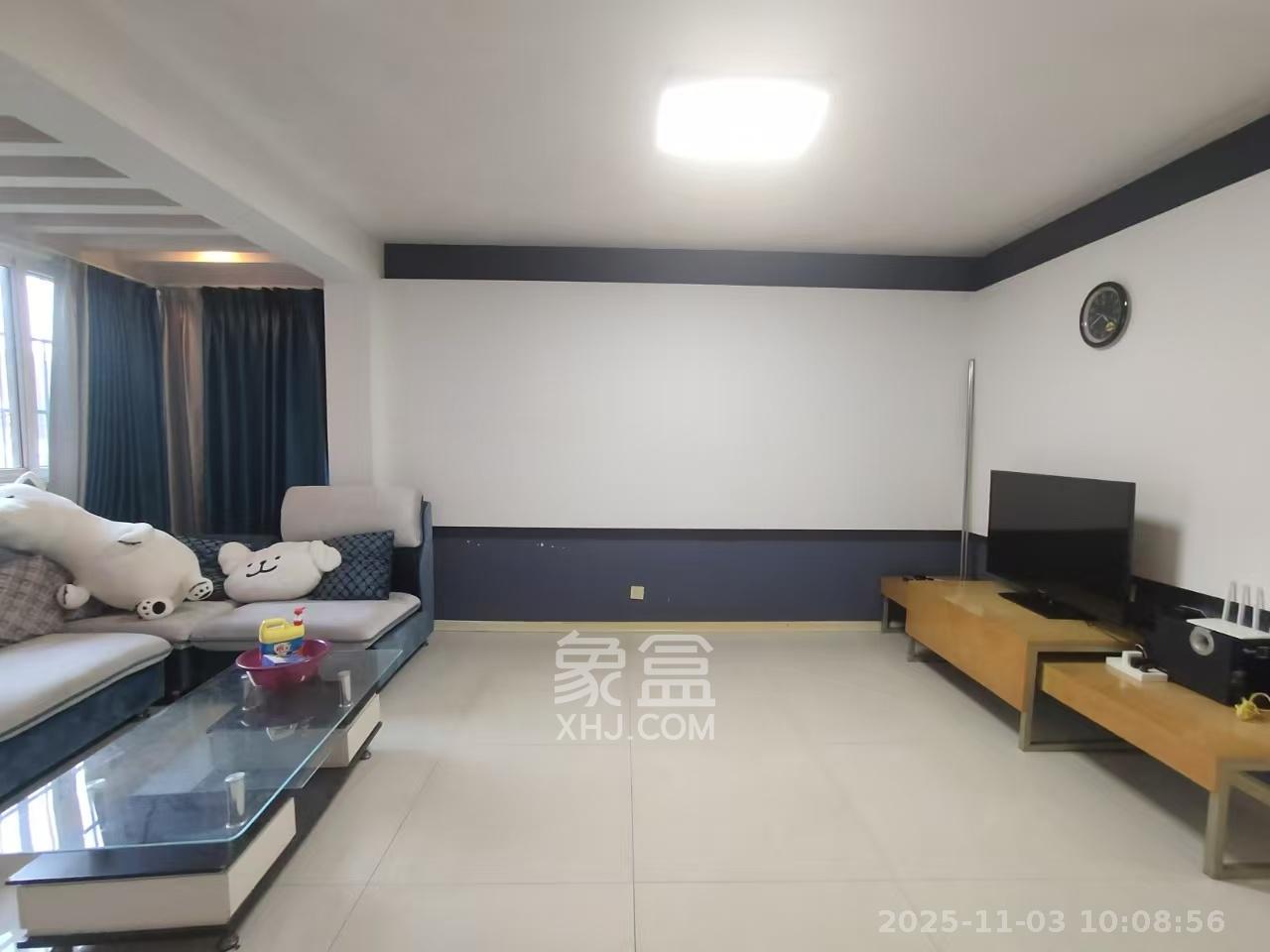 森宇佳园  3室2厅1卫    2800.0元/月室内图