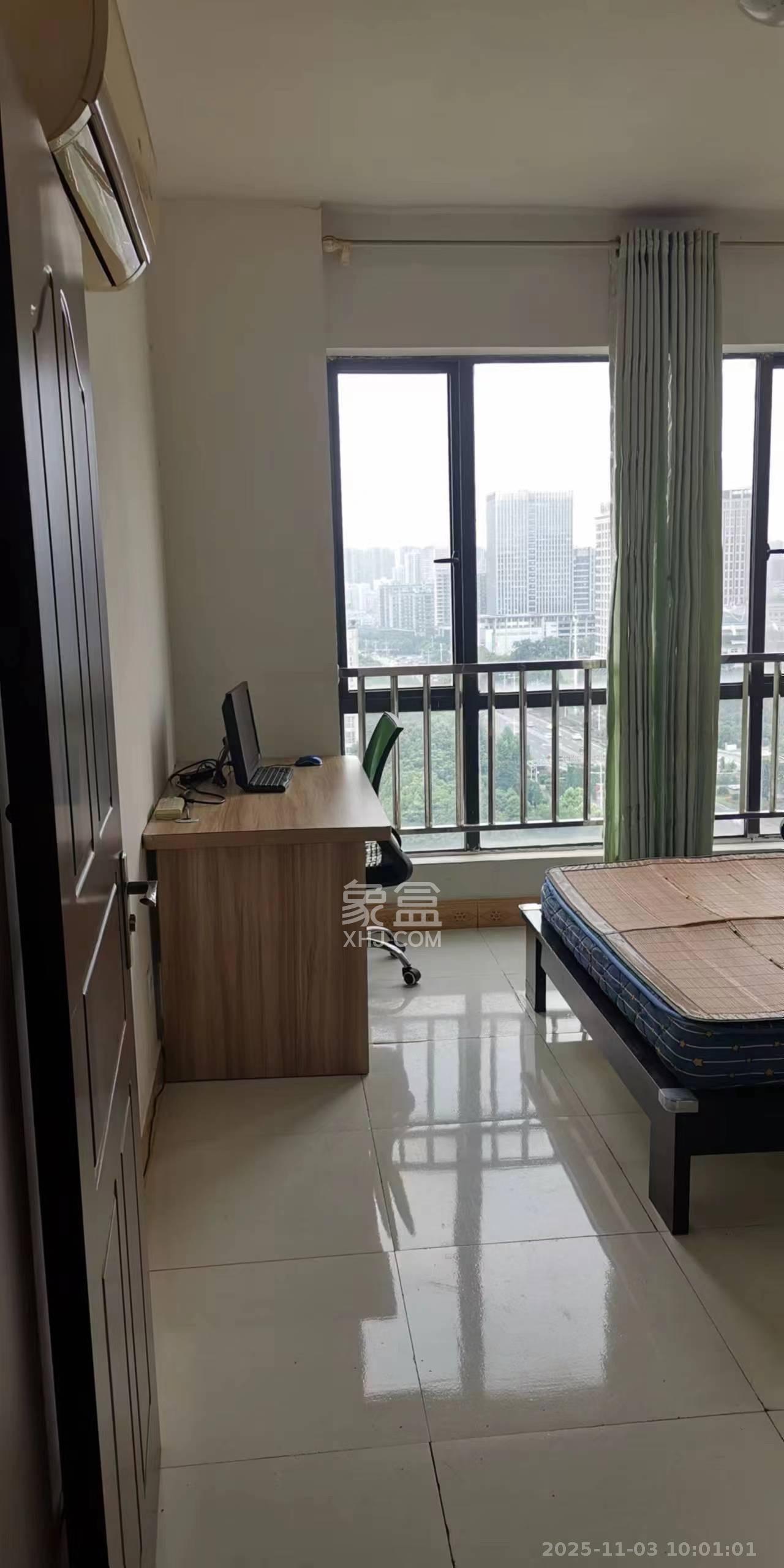 和庄  1室1厅1卫    1500.0元/月室内图