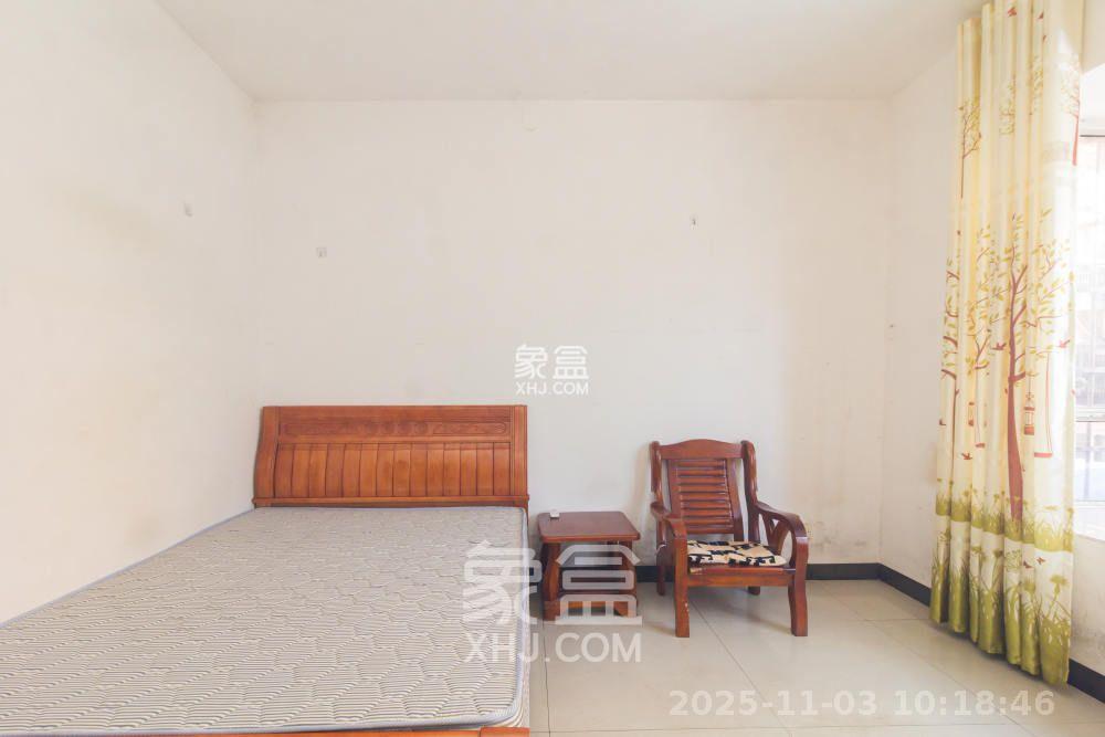 紫东苑（星沙）  1室2厅2卫    1800.0元/月室内图