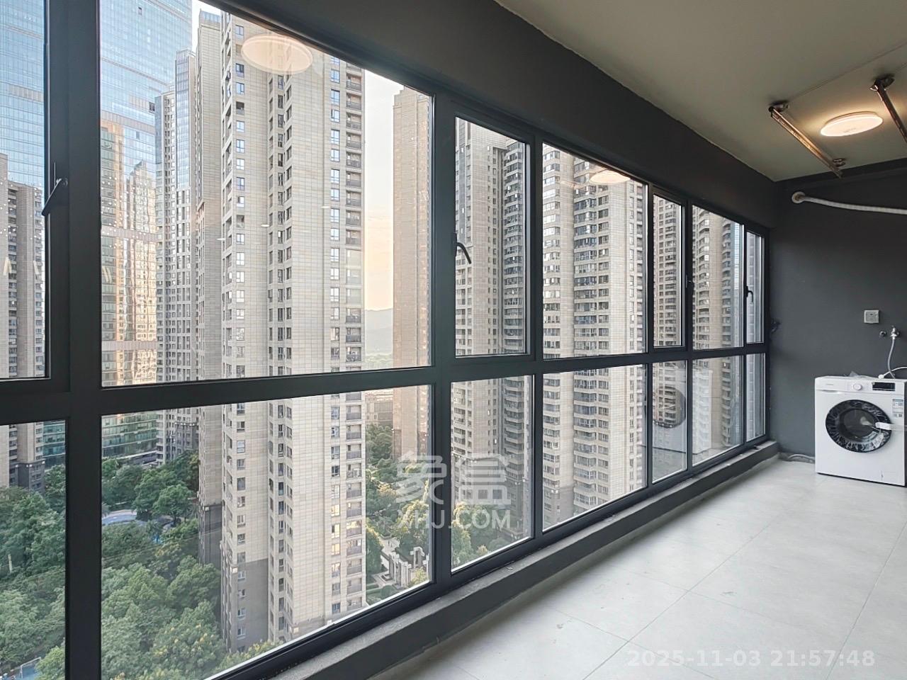 振业悦江府 3室2厅2卫 6200.0元/月 振业悦江府 3室2厅2卫 6200.0元/月室内图