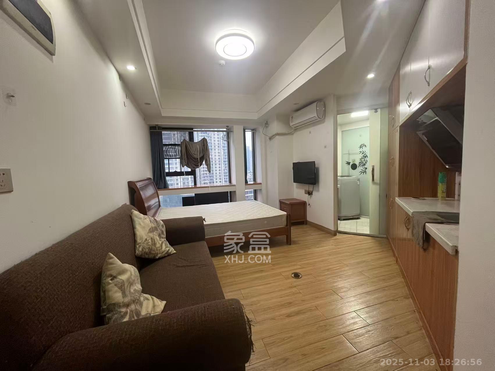 当代滨江MOMA  1室1厅1卫    1300.0元/月室内图