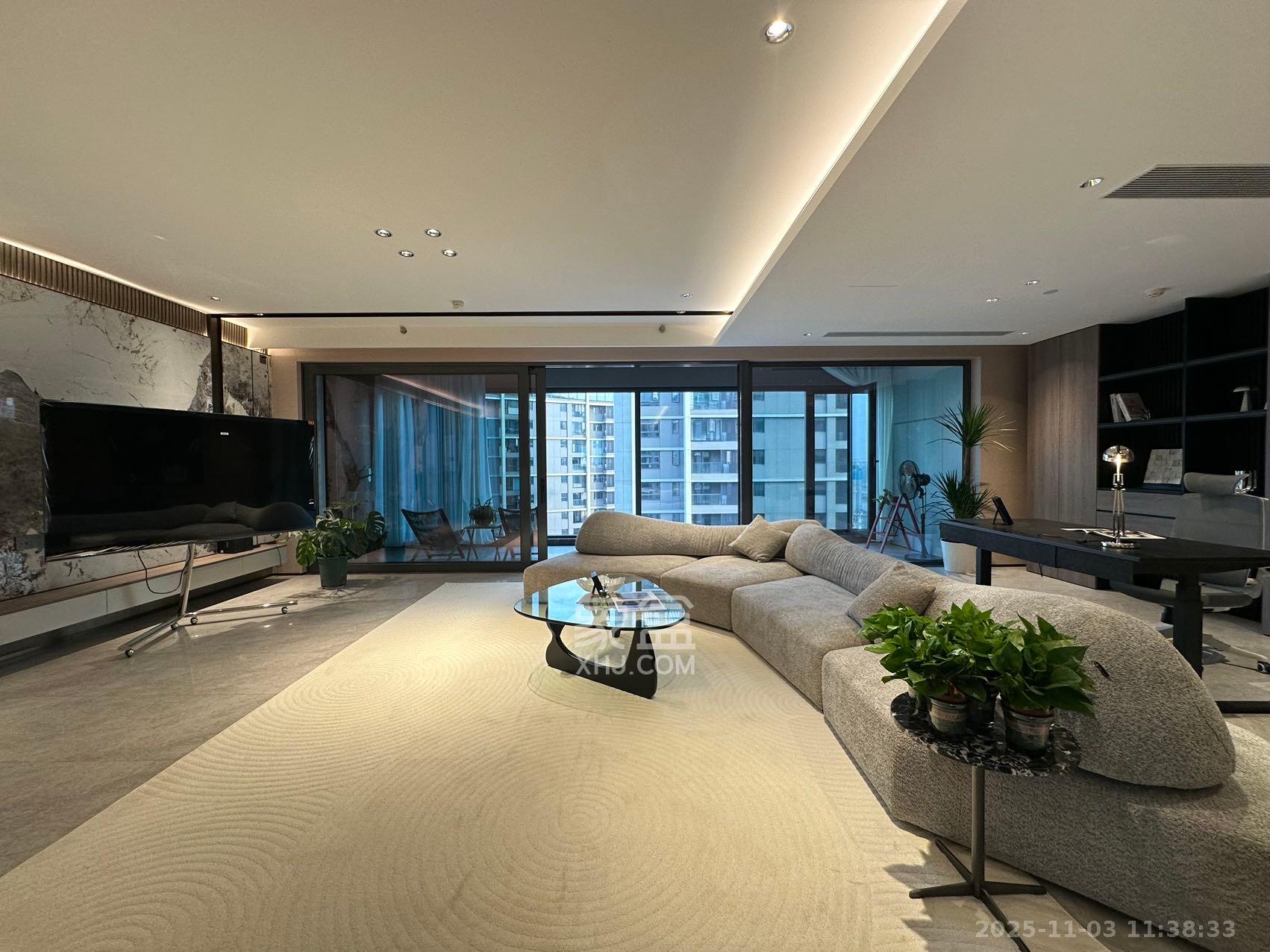 长沙悦府(华润万象城) 4室2厅3卫 19000.0元/月 长沙悦府(华润万象城) 4室2厅3卫 19000.0元/月室内图