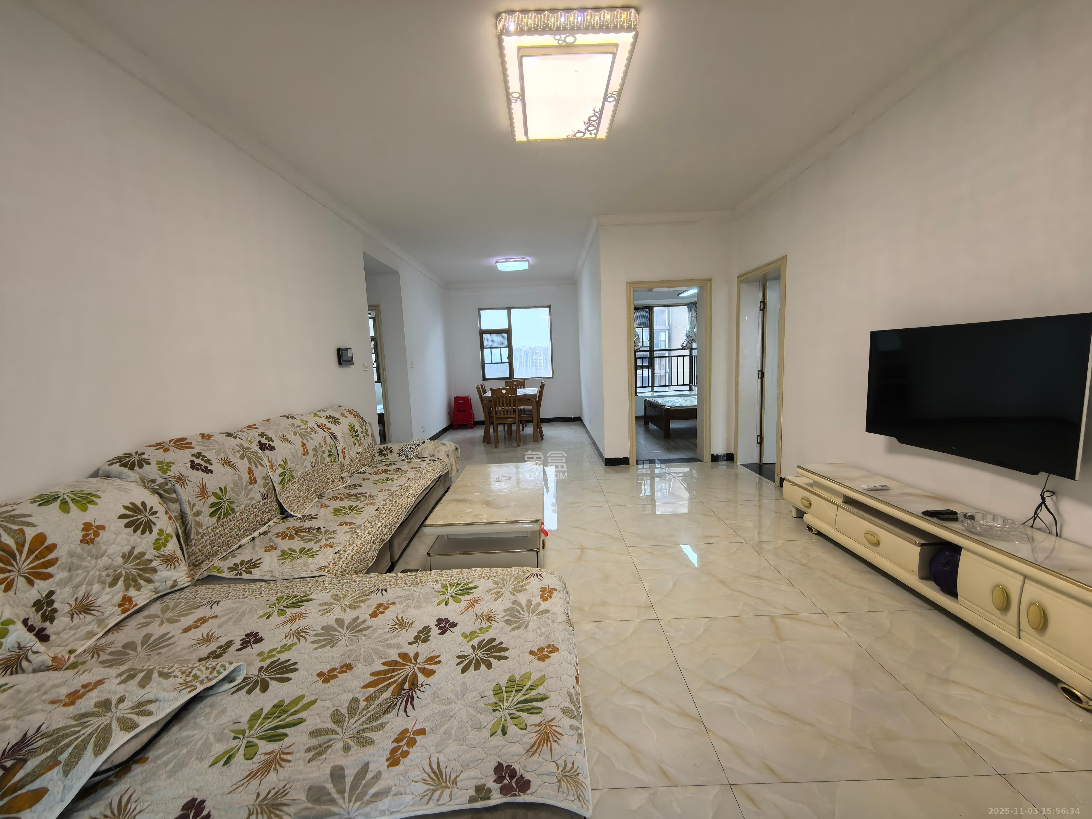 江山帝景雅典  4室2厅2卫    2500.0元/月室内图