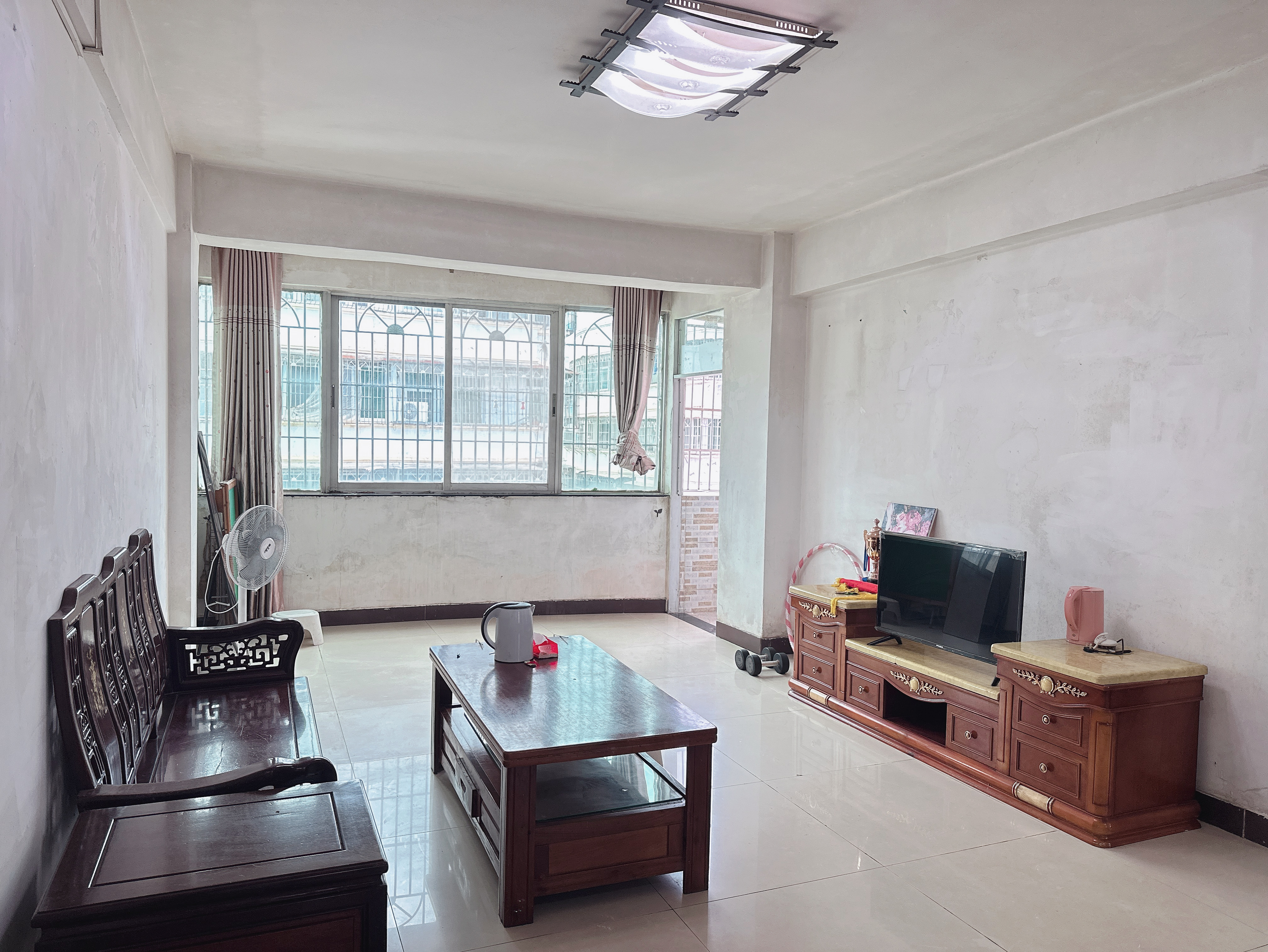 金楚小区  2室2厅1卫    68.0万室内图1