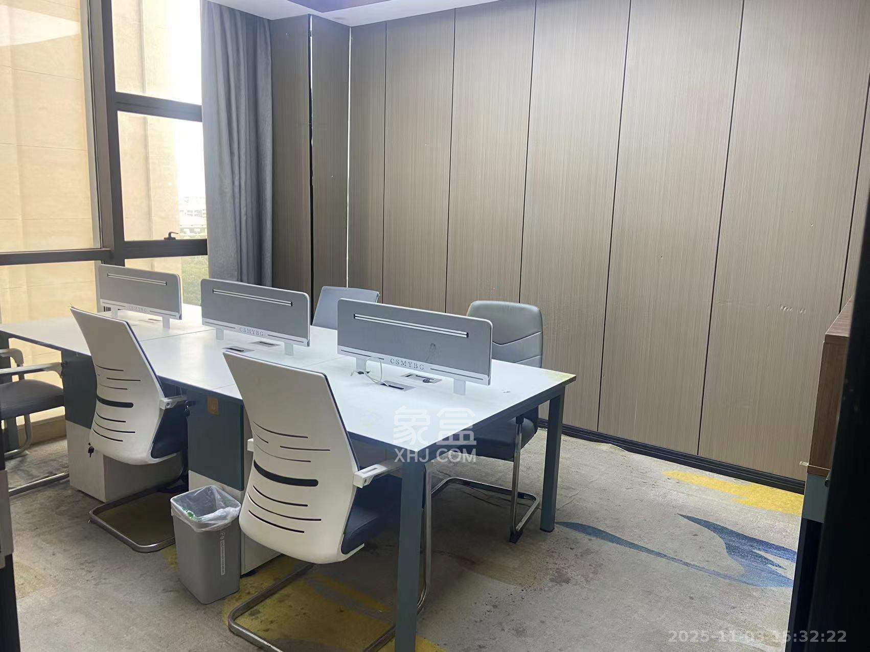 金科时代中心   185.32㎡      6800.0元/月室内图