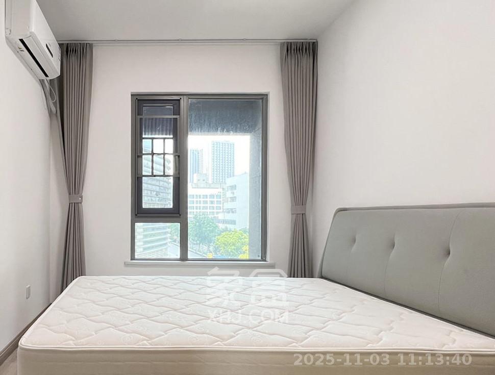 阳光城檀悦  4室2厅2卫    5500.0元/月室内图