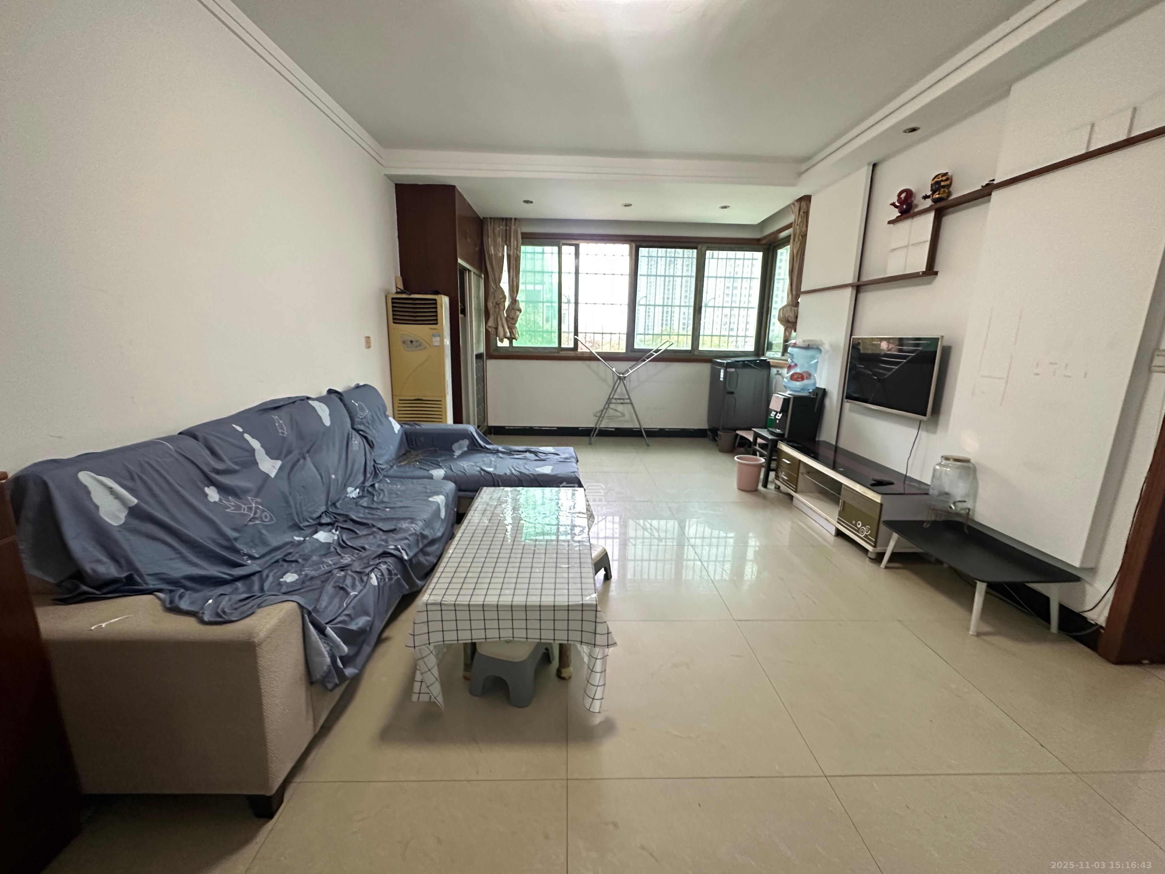 金岭小区  2室2厅1卫    1600.0元/月