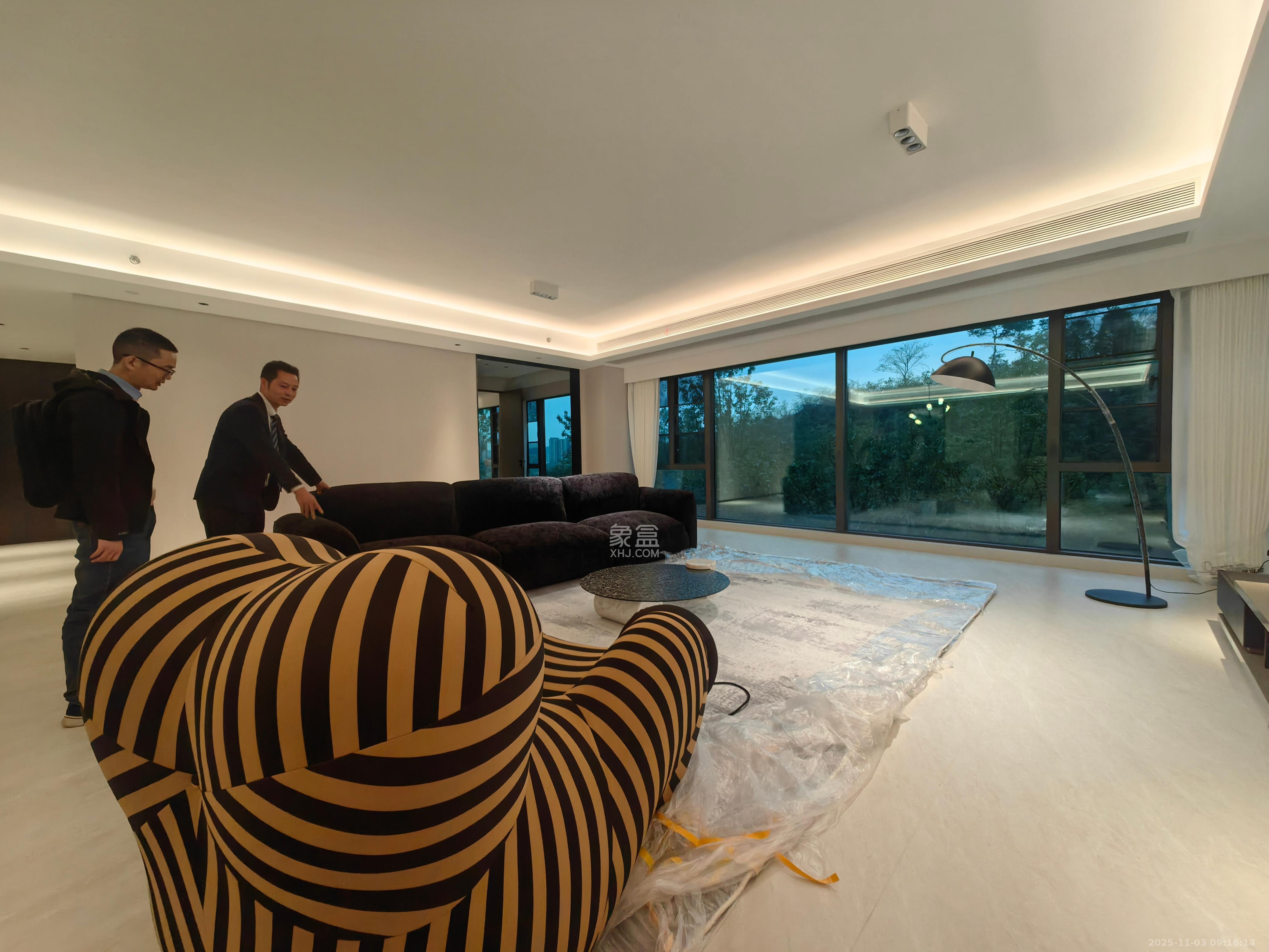 中海阅湘台 5室2厅3卫 15800.0元/月 中海阅湘台 5室2厅3卫 15800.0元/月室内图