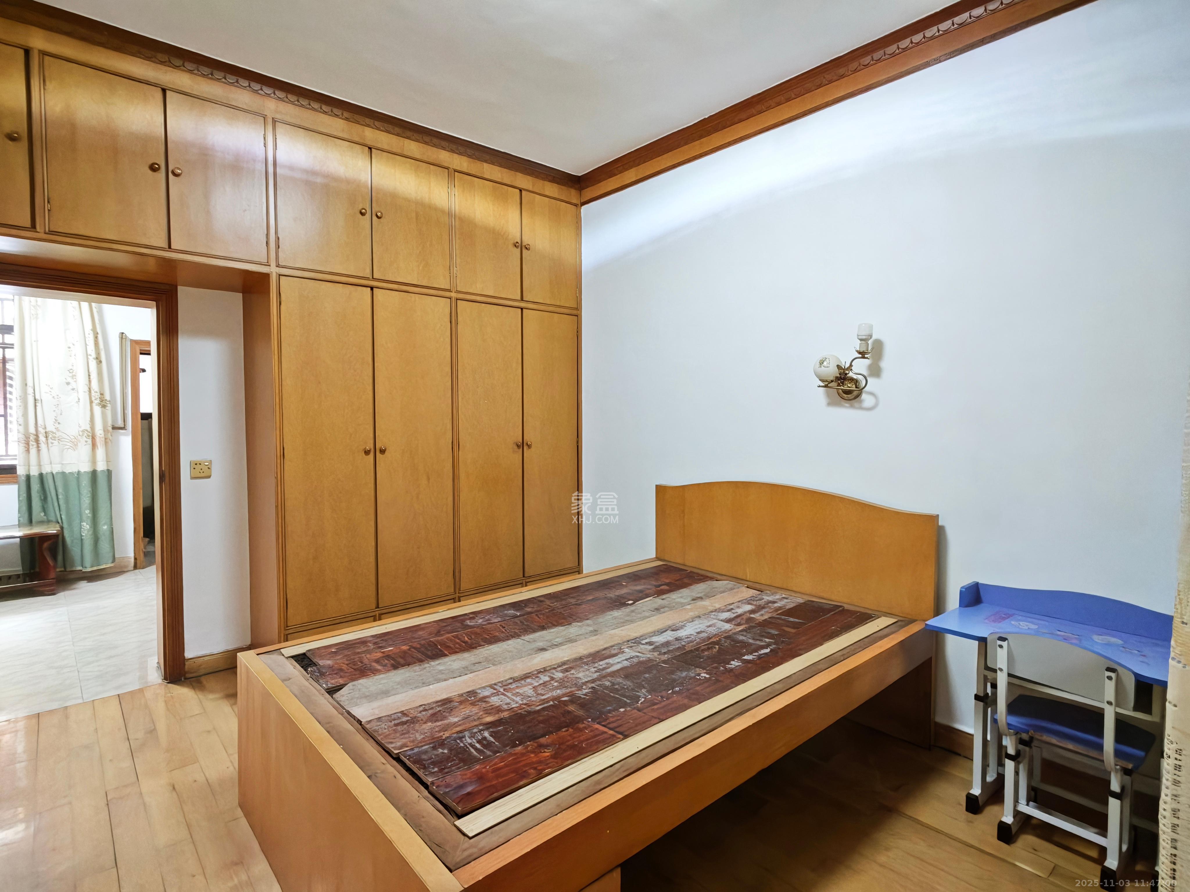 二十三冶小区（井巷社区）  2室1厅1卫    1200.0元/月室内图