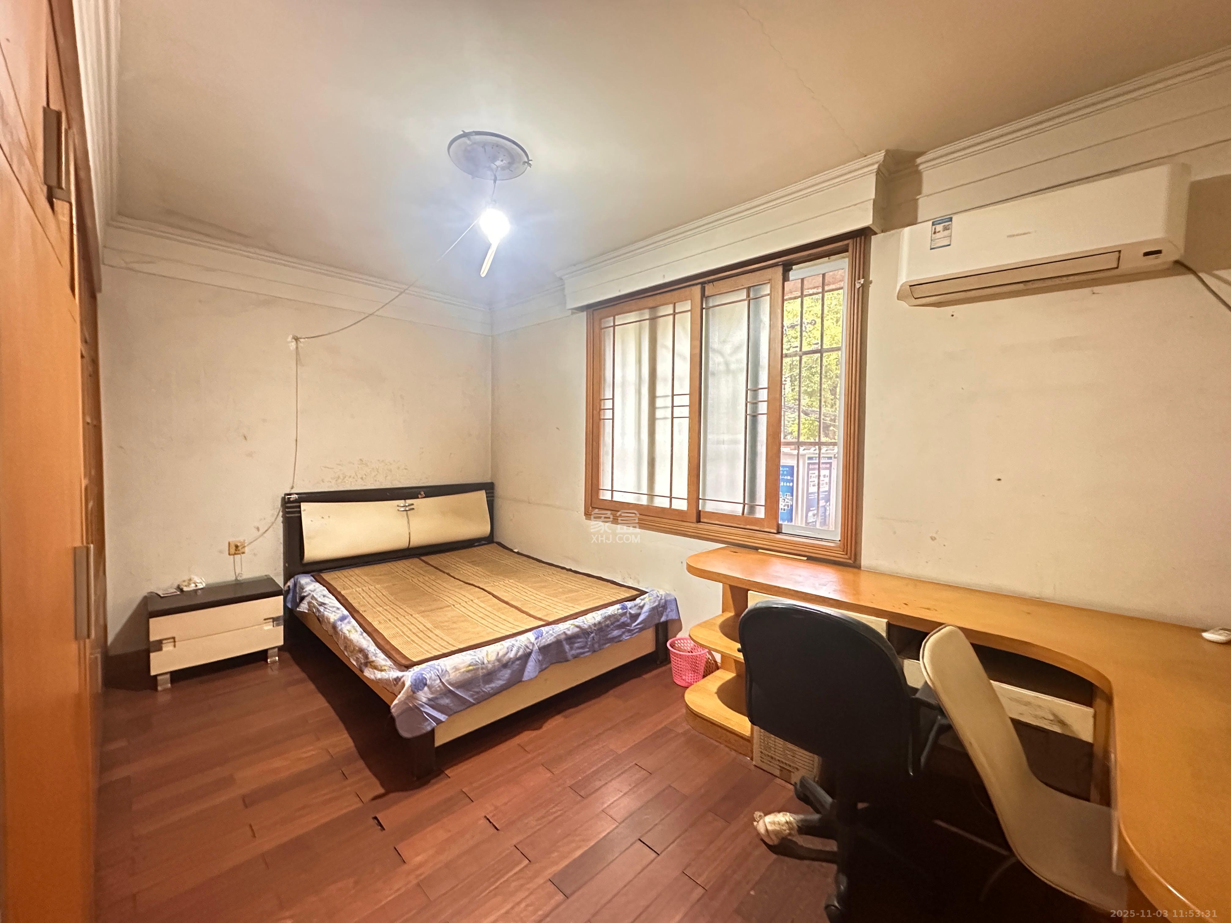 湘计花园 1室0厅0卫 2300.0元/月 湘计花园 1室0厅0卫 2300.0元/月室内图