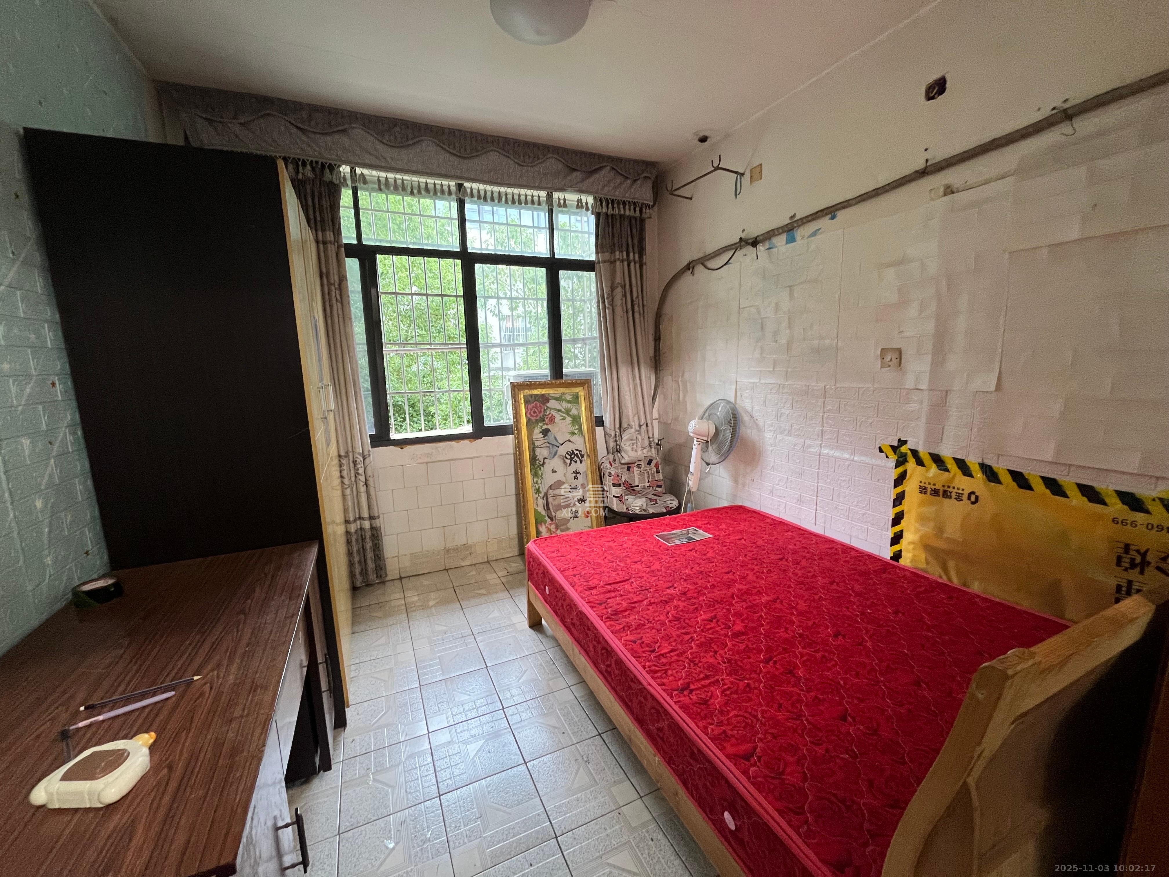 邮电新村 3室1厅1卫 1600.0元/月 邮电新村 3室1厅1卫 1600.0元/月室内图