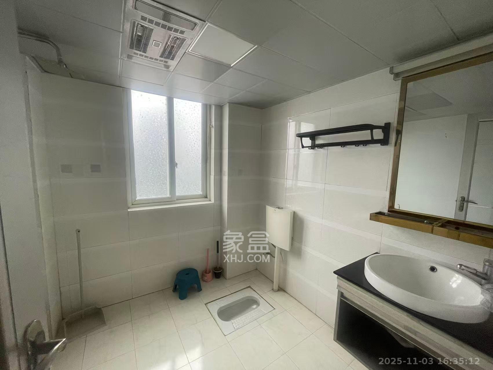 四方锦城 2室2厅1卫 1900.0元/月 四方锦城 2室2厅1卫 1900.0元/月室内图