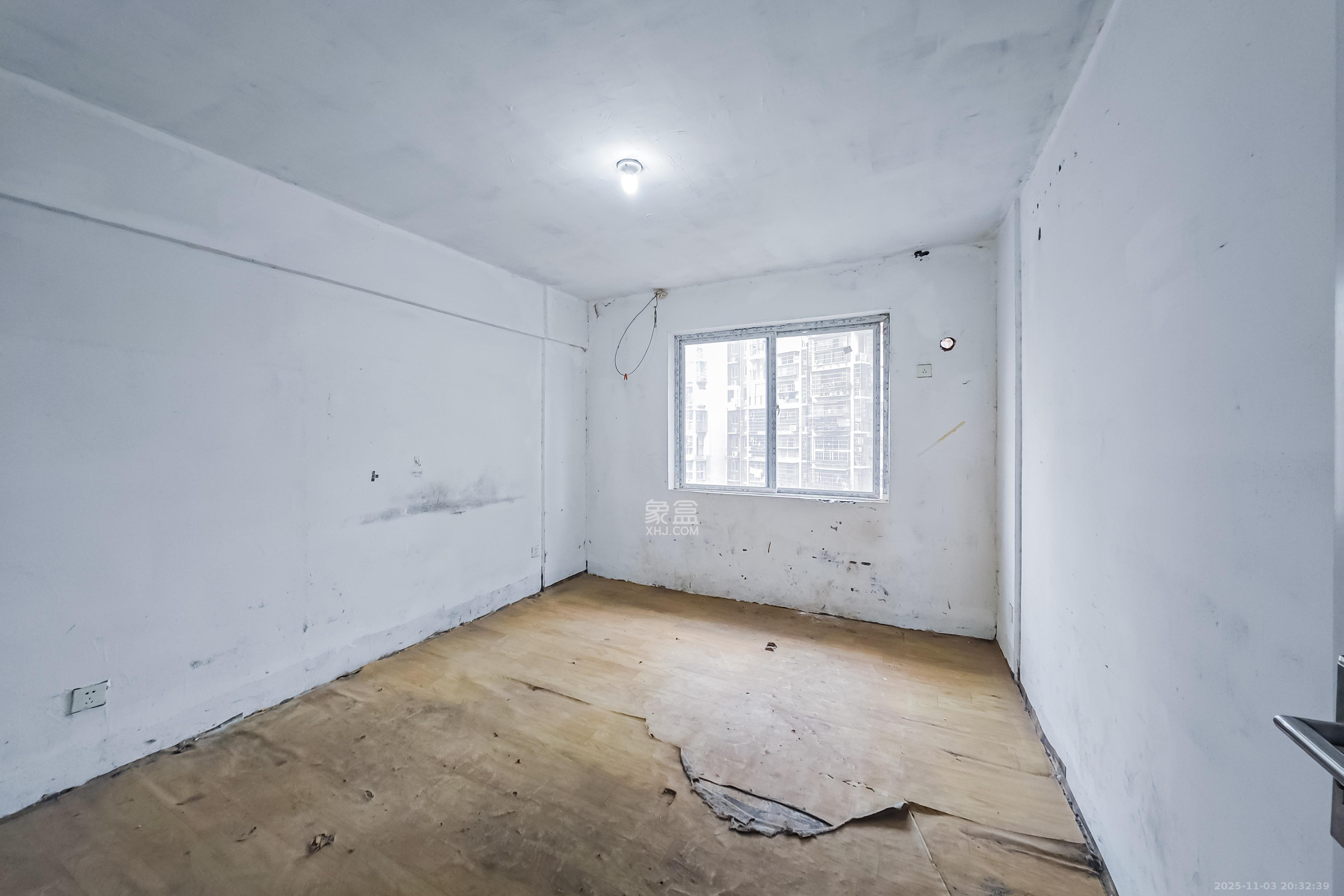 天凯东苑  2室2厅1卫    45.0万其他