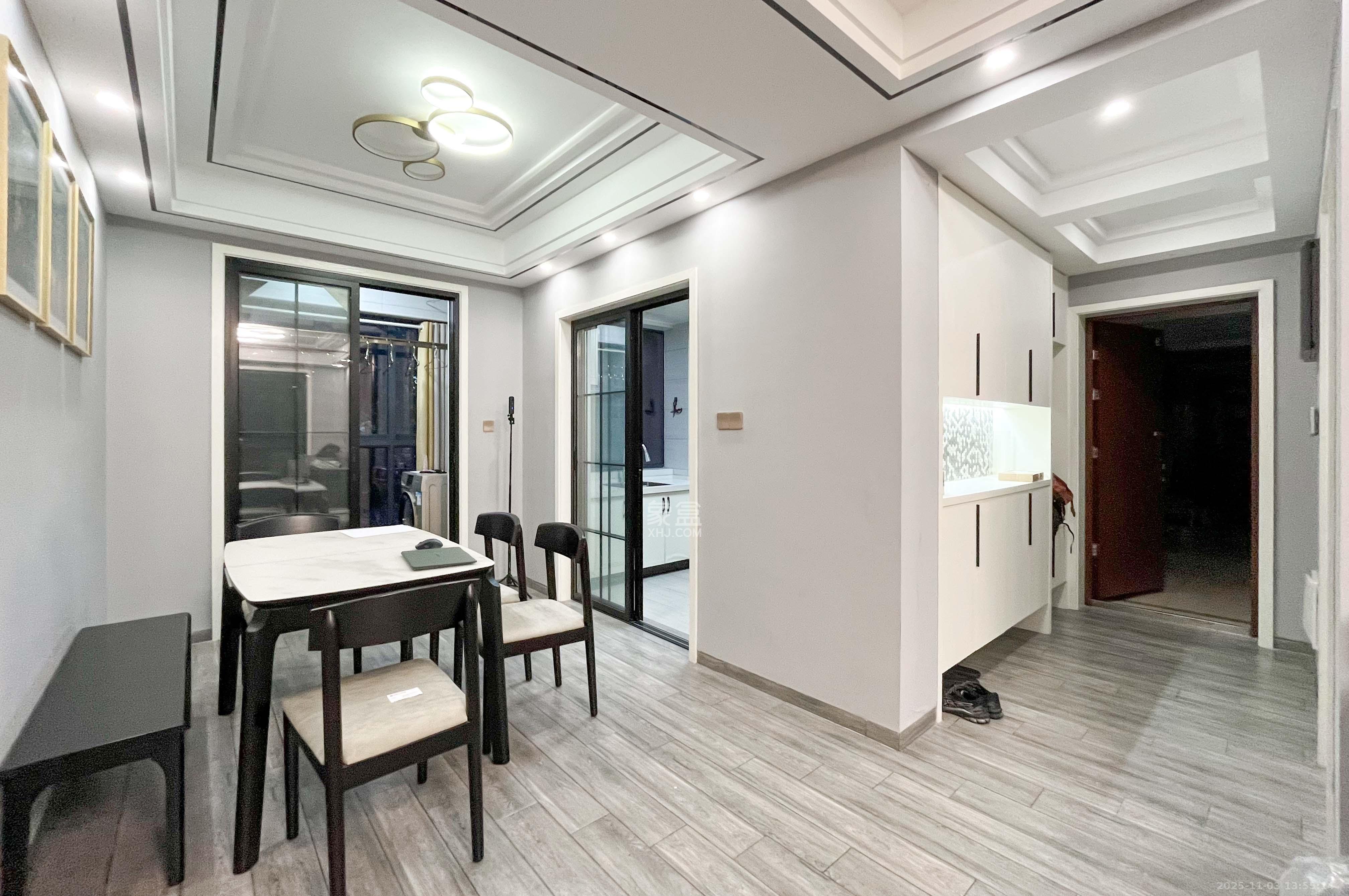 中建梅溪湖中心  4室2厅2卫    155.0万其他