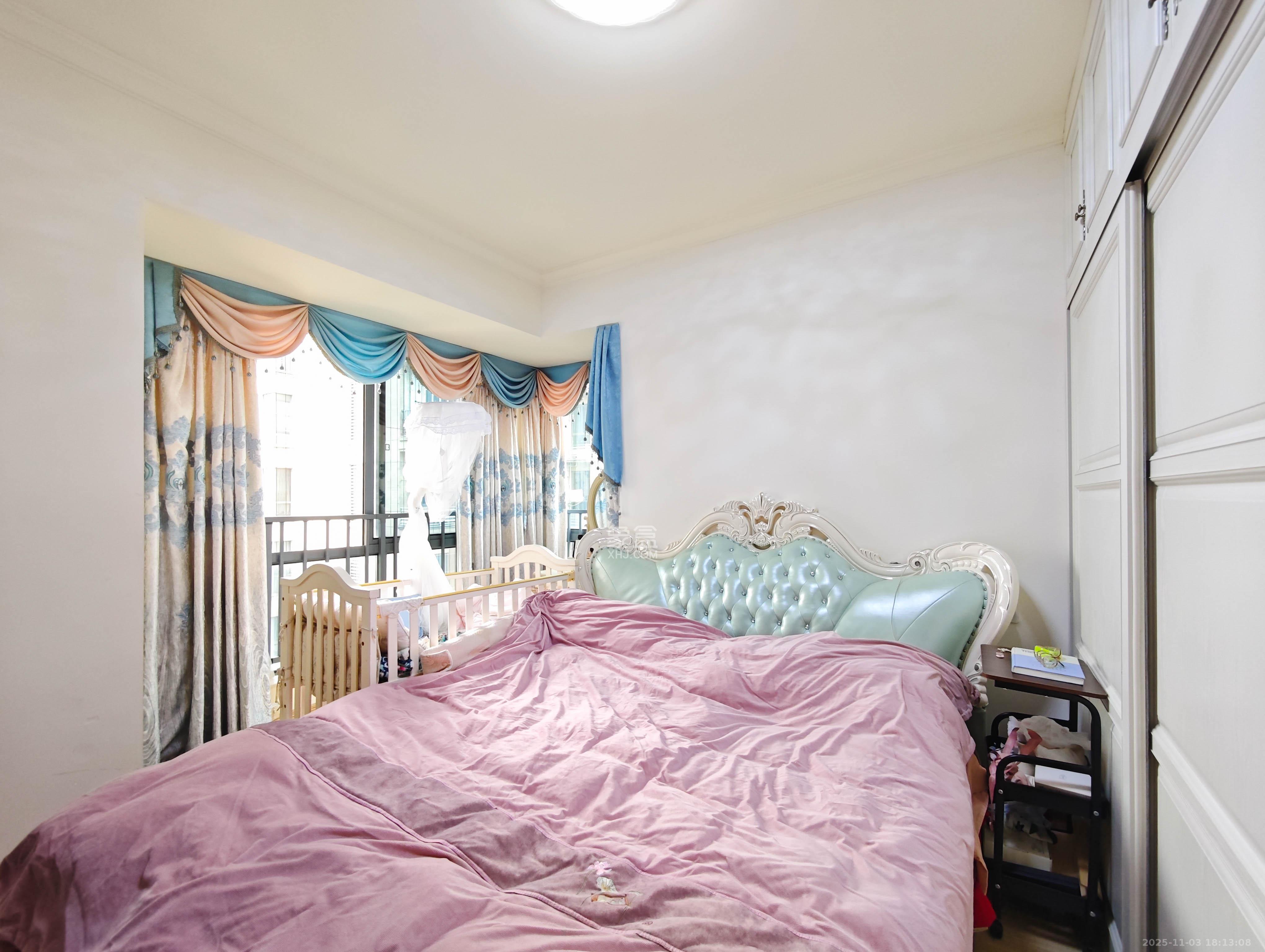 碧桂园南城首府(东宸林海) 4室2厅2卫 105.0万 碧桂园南城首府(东宸林海) 4室2厅2卫 105.0万卧室