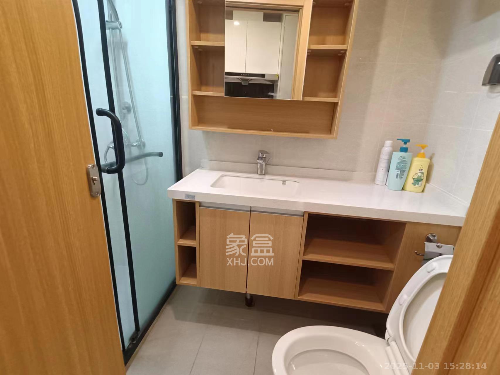 阳光城檀悦  1室1厅1卫    1800.0元/月室内图