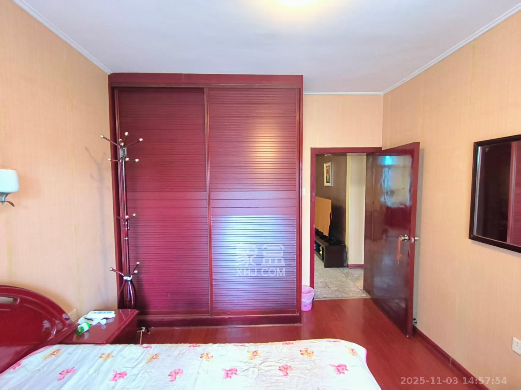 向韶村  3室2厅1卫    2080.0元/月室内图