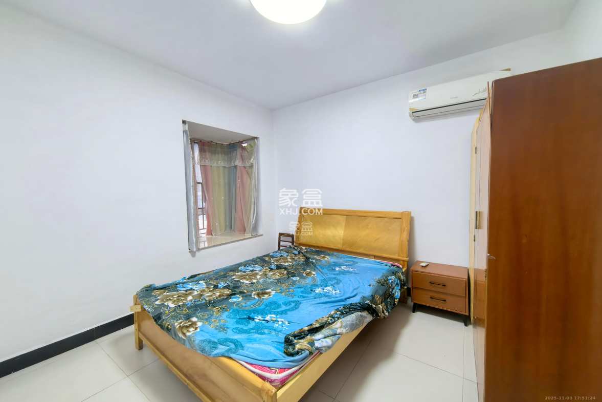 福满新城(新天安置小区) 3室2厅2卫 2000.0元/月 福满新城(新天安置小区) 3室2厅2卫 2000.0元/月室内图