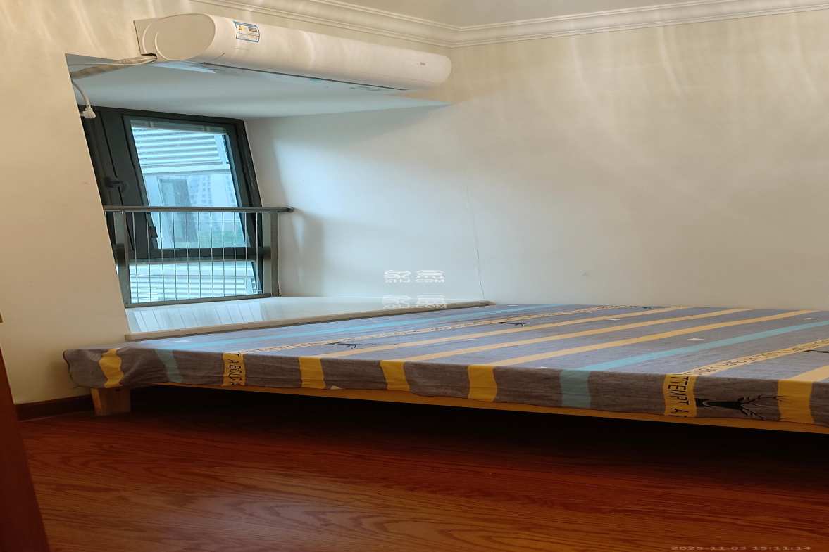 恒大江湾 3室2厅1卫 2800.0元/月 恒大江湾 3室2厅1卫 2800.0元/月室内图