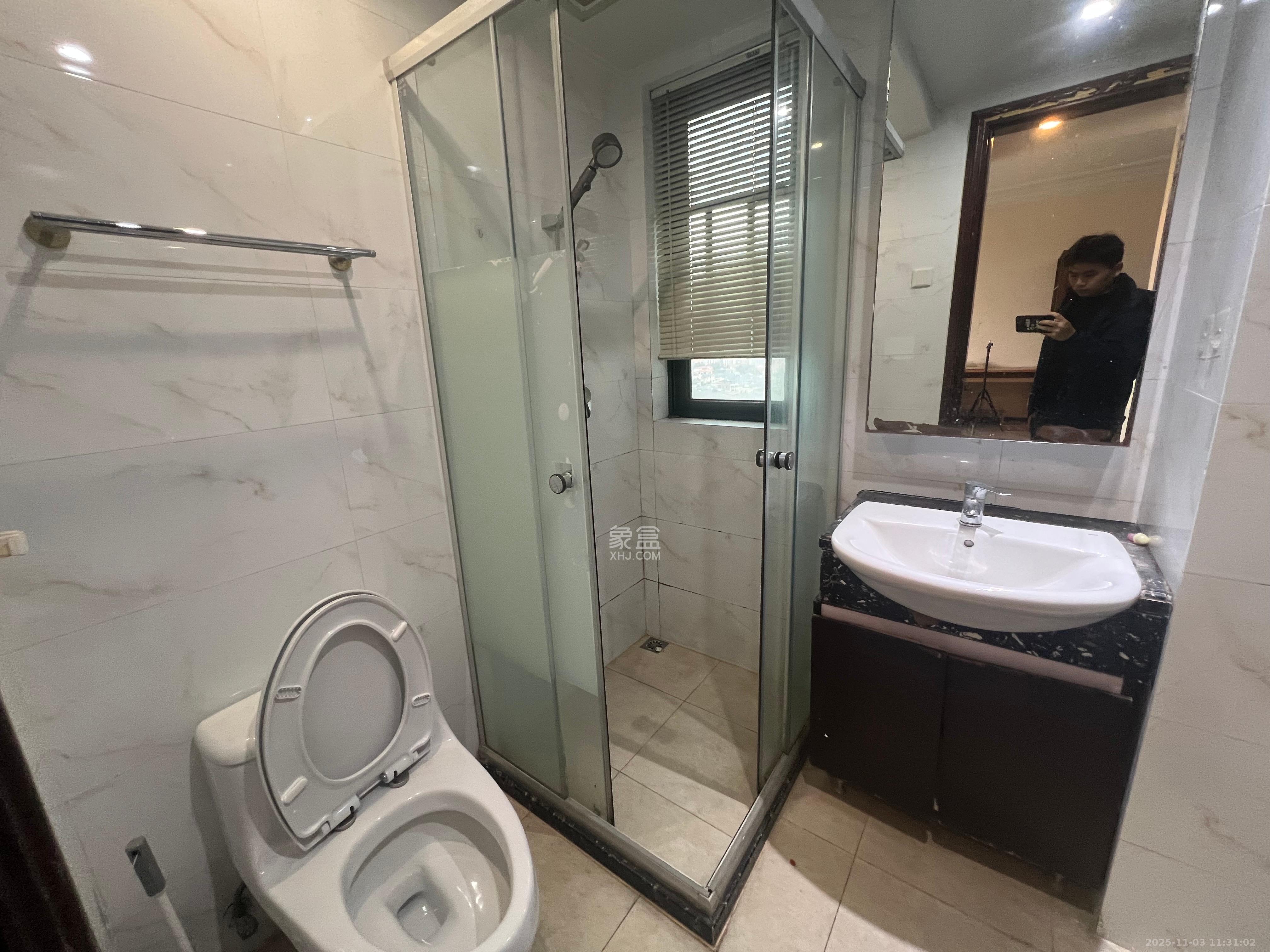 恒大雅苑  2室2厅1卫    2100.0元/月室内图