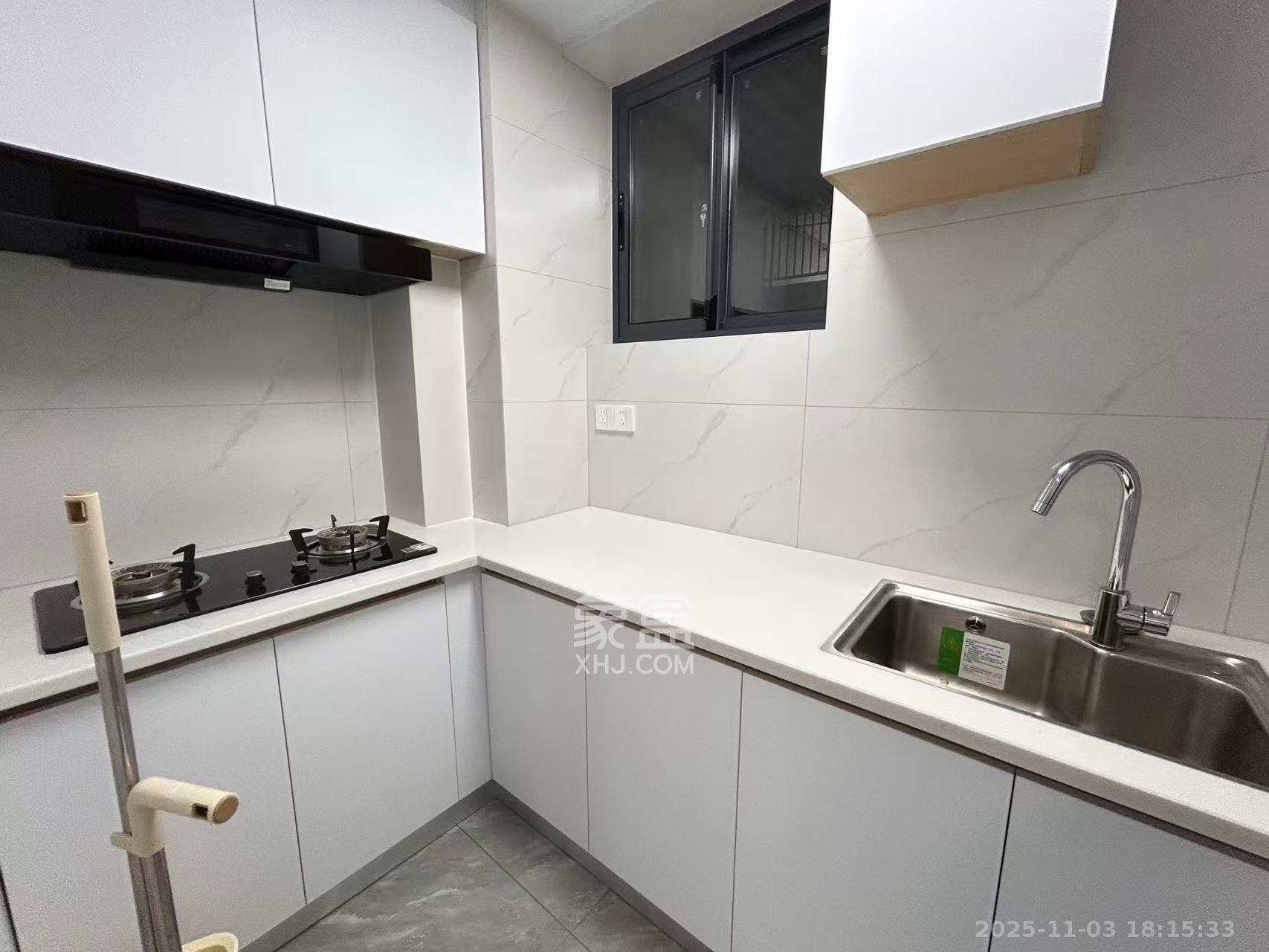 君悦新天地  1室0厅0卫    2300.0元/月室内图