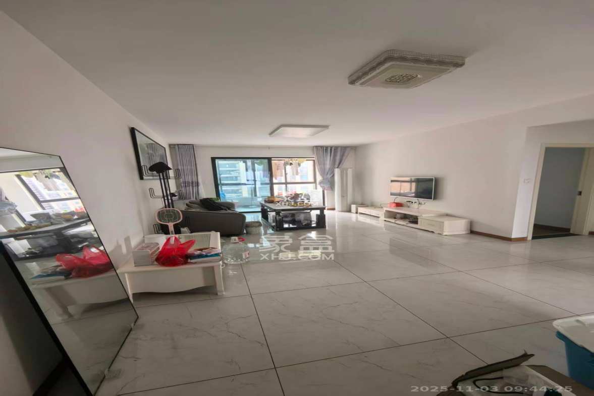 协信星澜汇 3室2厅2卫 3400.0元/月 协信星澜汇 3室2厅2卫 3400.0元/月室内图