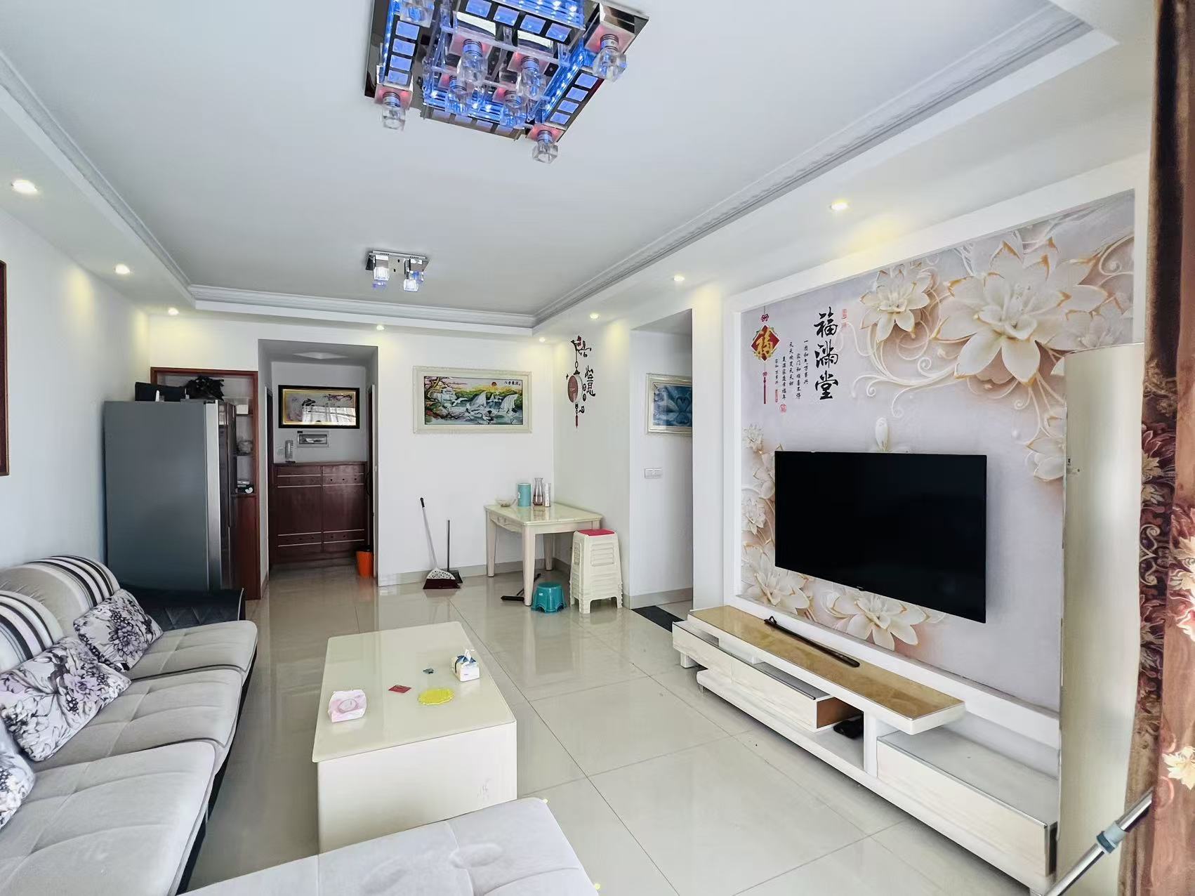 学府花园(文苑瑞景) 2室2厅1卫 1200.0元/月 学府花园(文苑瑞景) 2室2厅1卫 1200.0元/月室内图