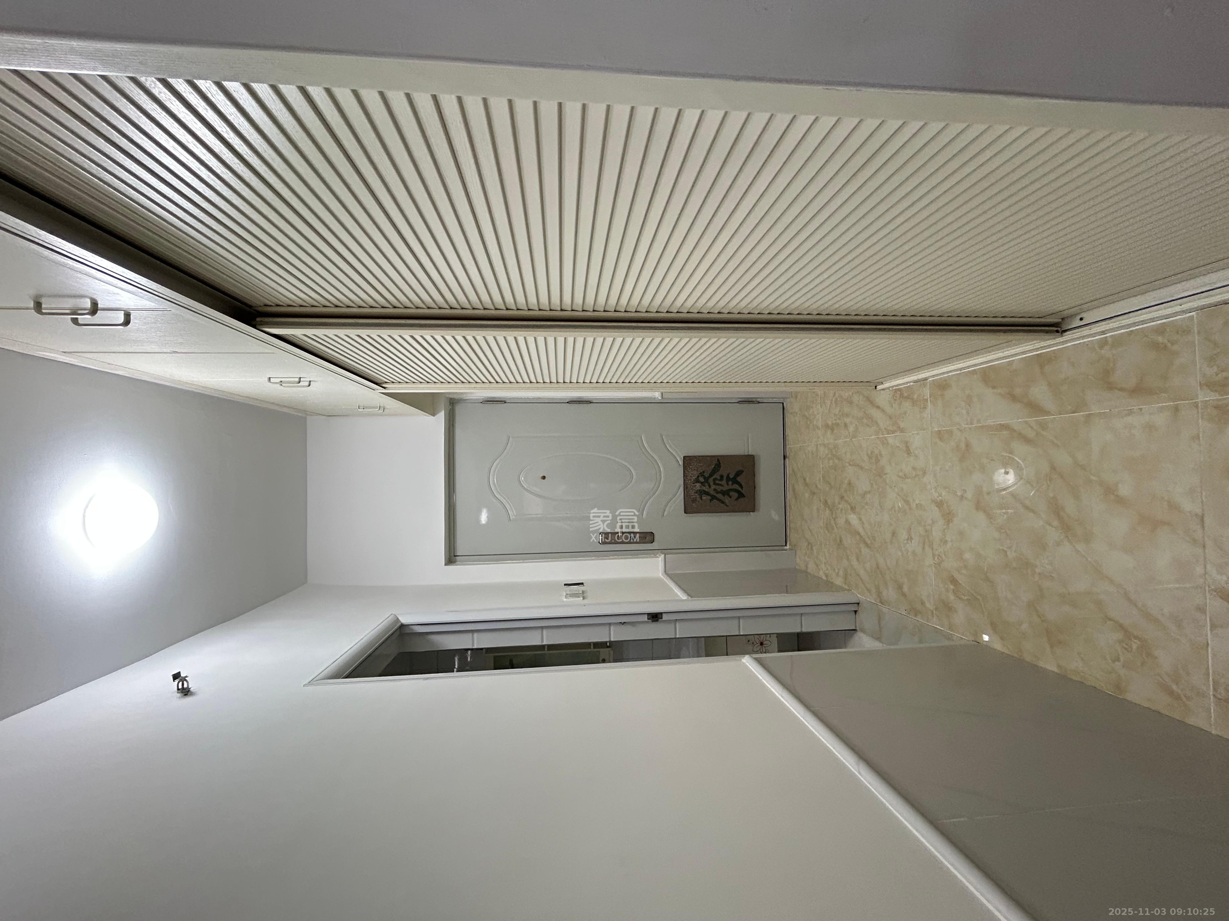 怡海星城  1室1厅1卫    1100.0元/月室内图