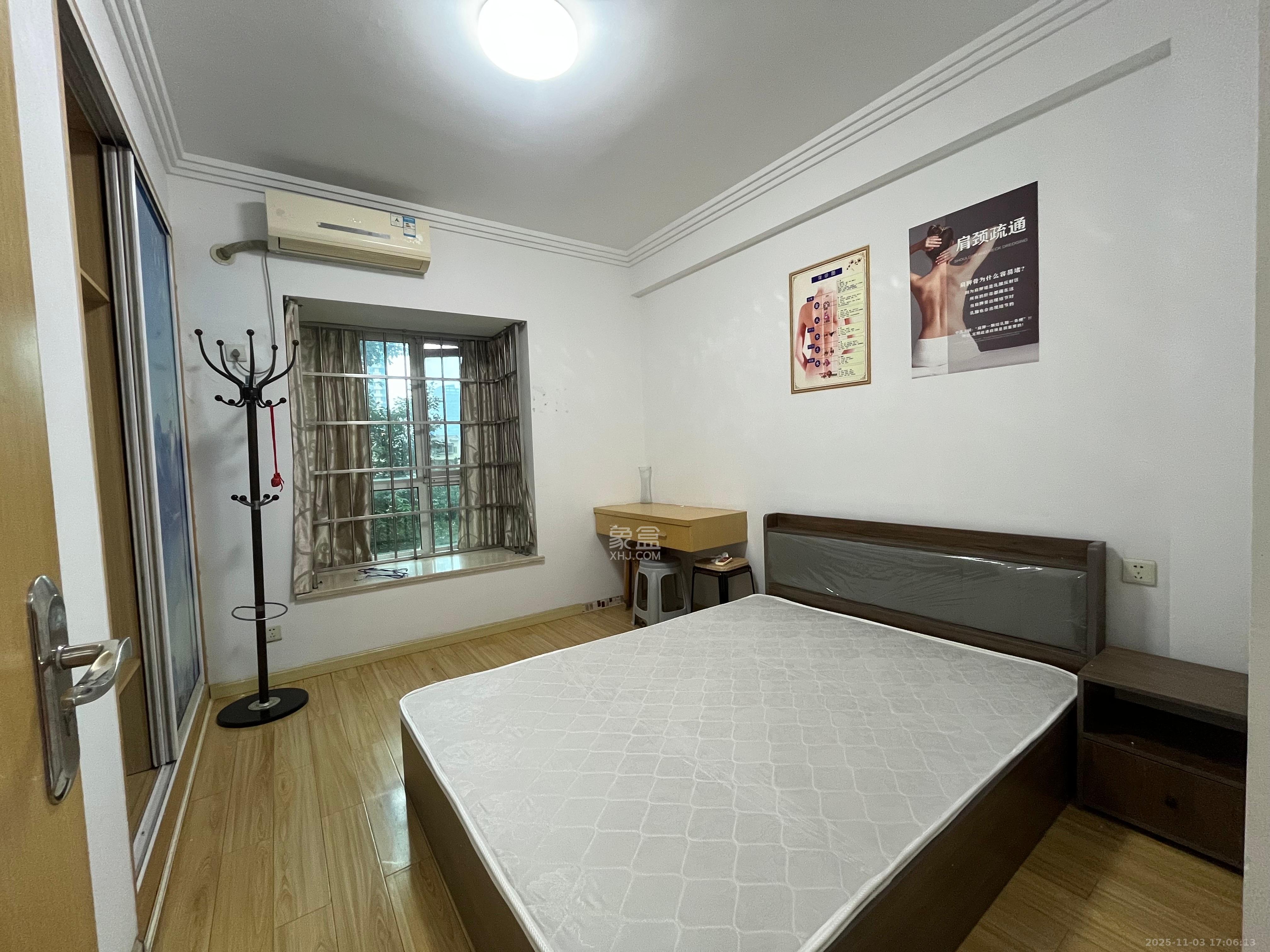 格林星城 3室2厅2卫 2200.0元/月 格林星城 3室2厅2卫 2200.0元/月室内图