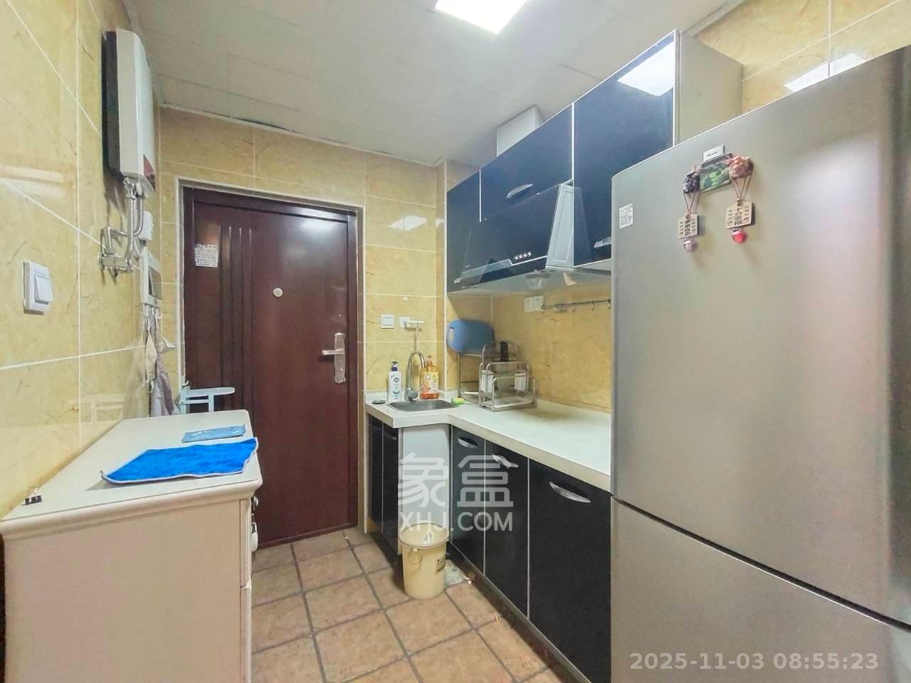 融圣国际 1室1厅1卫 2000.0元/月 融圣国际 1室1厅1卫 2000.0元/月室内图