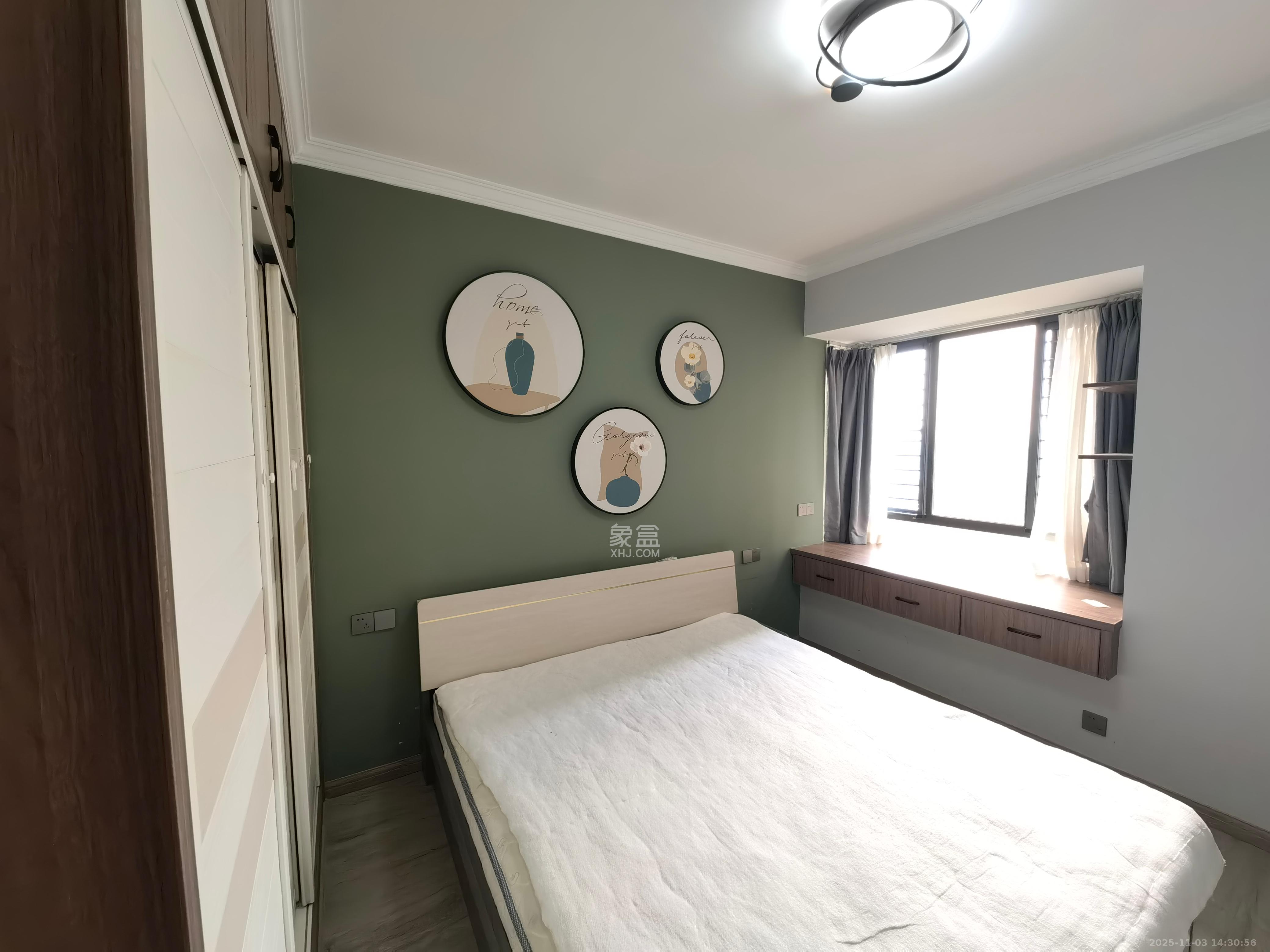 深业睿城  2室2厅1卫    2050.0元/月室内图