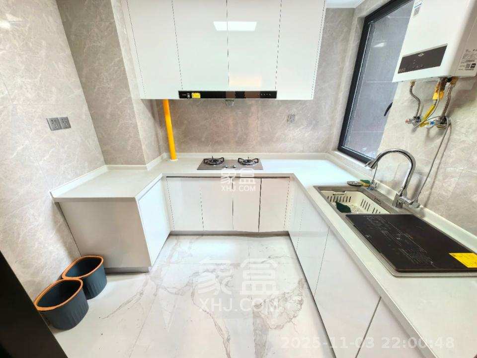 中海阅溪府 3室2厅2卫 3200.0元/月 中海阅溪府 3室2厅2卫 3200.0元/月室内图