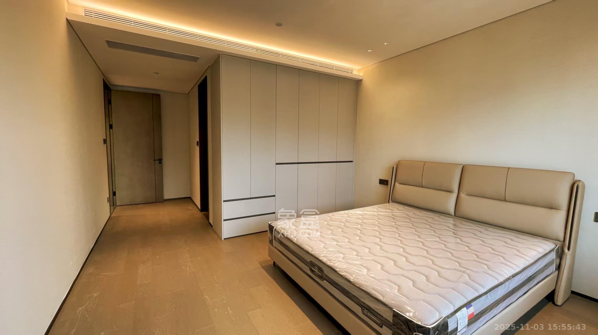 长沙悦府(华润万象城) 4室2厅3卫 12000.0元/月 长沙悦府(华润万象城) 4室2厅3卫 12000.0元/月室内图