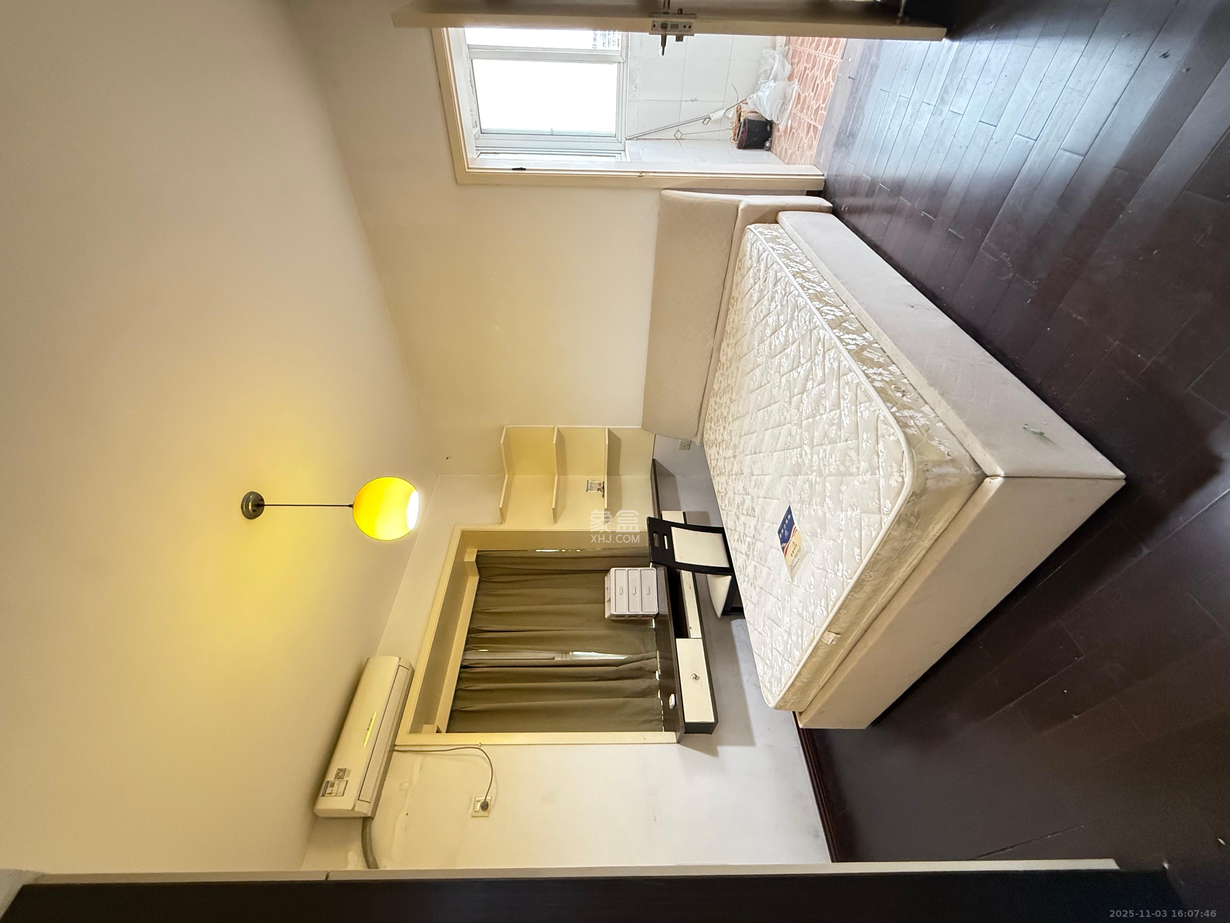 明星村 2室2厅1卫 2600.0元/月 明星村 2室2厅1卫 2600.0元/月室内图