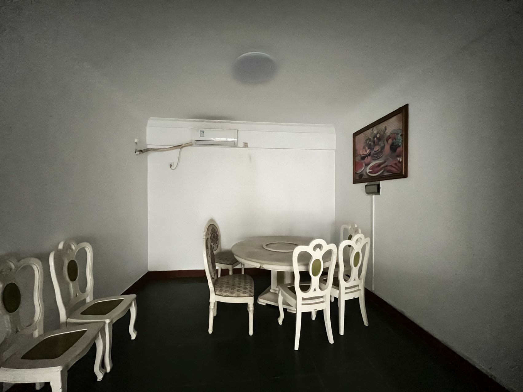 金融花园  4室2厅2卫    2400.0元/月 金融花园  4室2厅2卫    2400.0元/月室内图